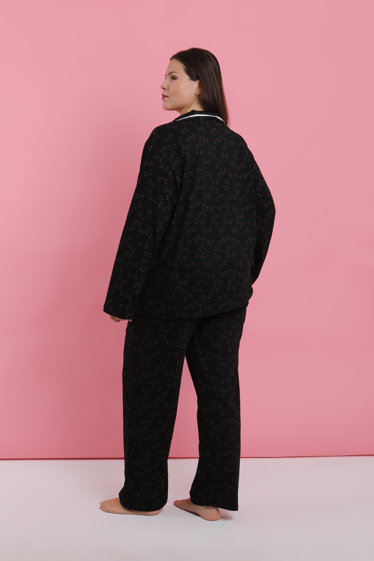 Akbeniz Kadın Büyük Beden Siyah Beyaz Biyeli Desenli Düğmeli Pijama Takımı