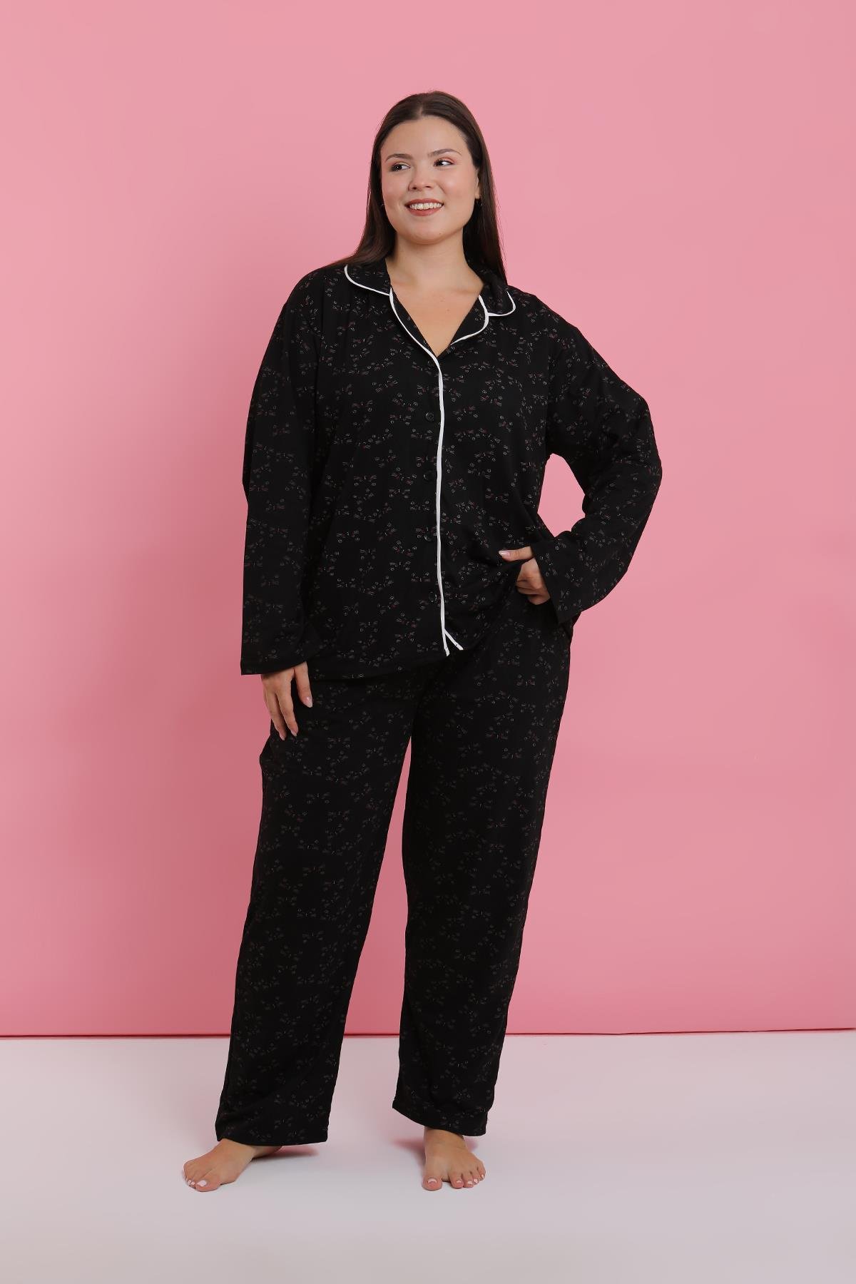 Akbeniz Kadın Büyük Beden Siyah Beyaz Biyeli Desenli Düğmeli Pijama Takımı