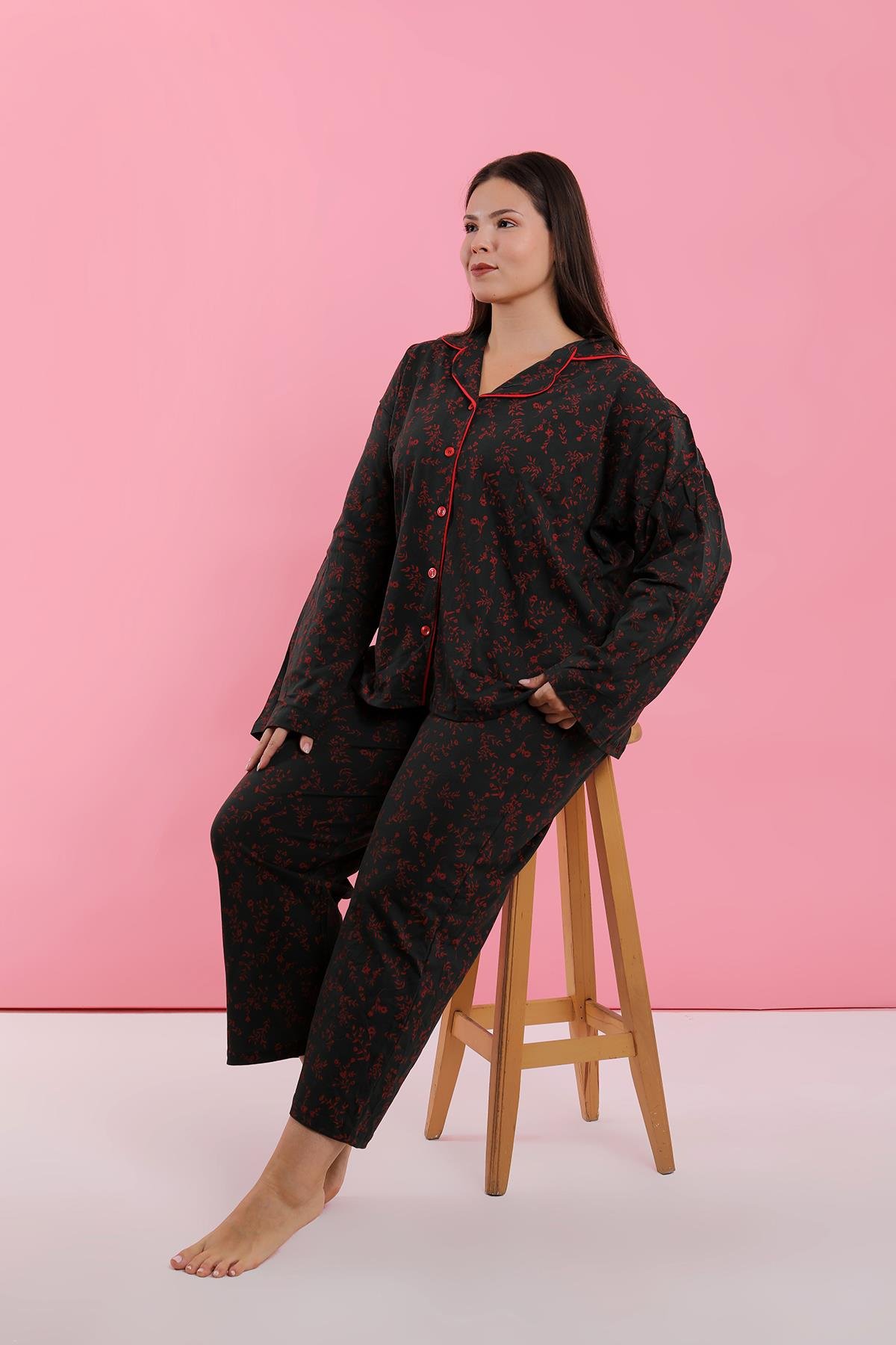 Akbeniz Kadın Büyük Beden Siyah Kırmızı Çiçekli Düğmeli Pijama Takımı