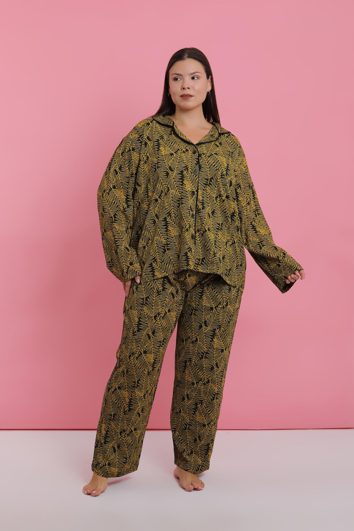 Akbeniz Kadın Büyük Beden Tropikal Yaprak Desenli Düğmeli Pijama Takımı