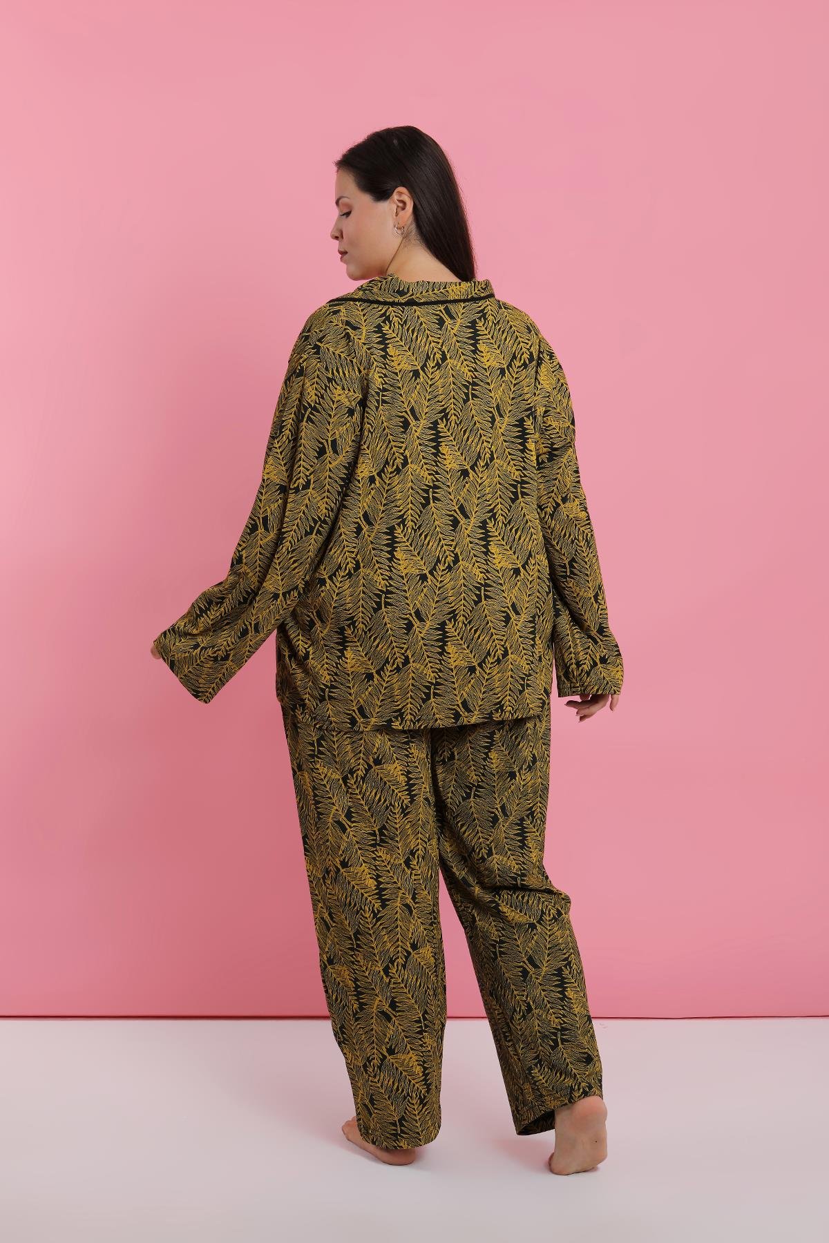 Akbeniz Kadın Büyük Beden Tropikal Yaprak Desenli Düğmeli Pijama Takımı