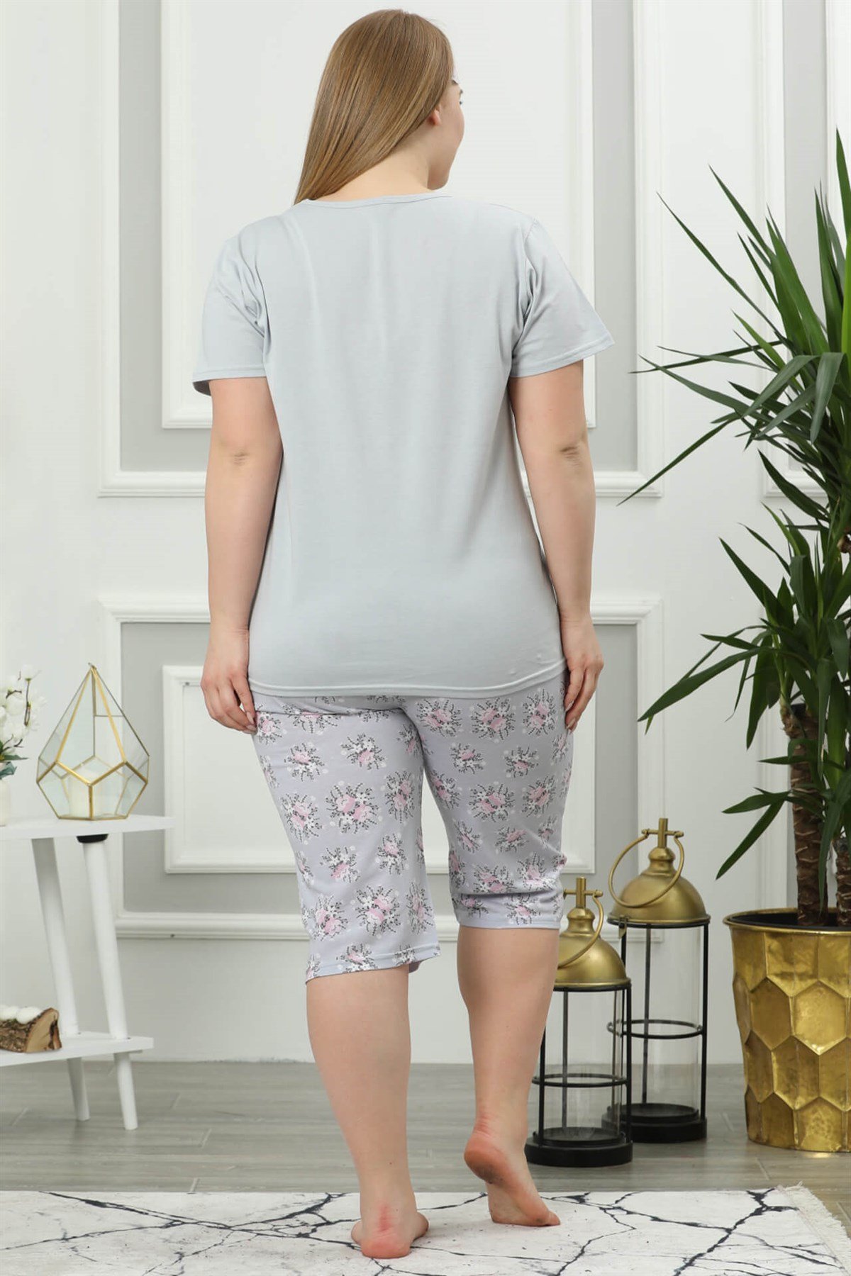 Akbeniz Kadın Gri Pamuklu Cepli Kısa Kol Büyük Beden Kapri Pijama Takım 202024