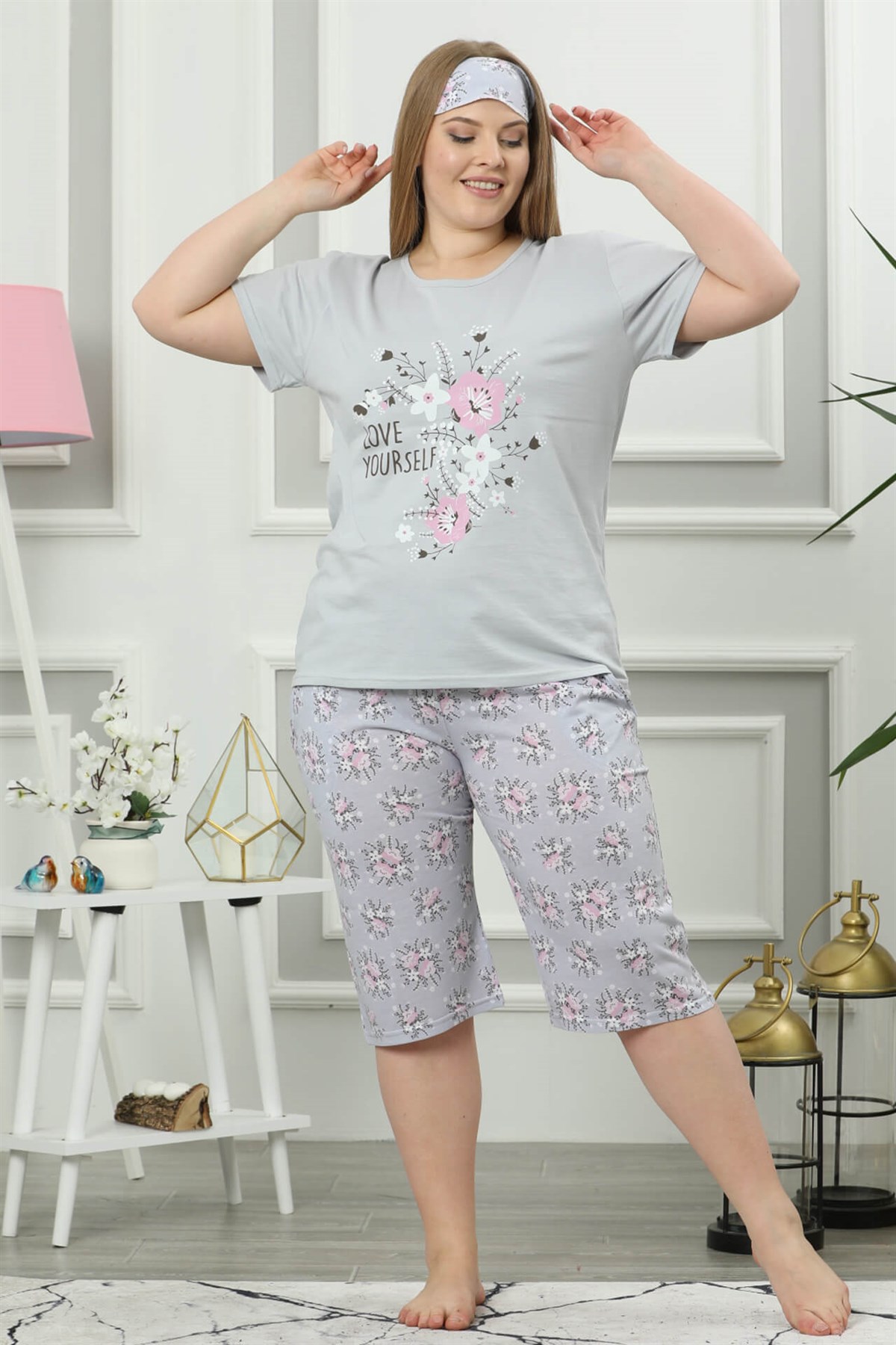 Akbeniz Kadın Gri Pamuklu Cepli Kısa Kol Büyük Beden Kapri Pijama Takım 202024