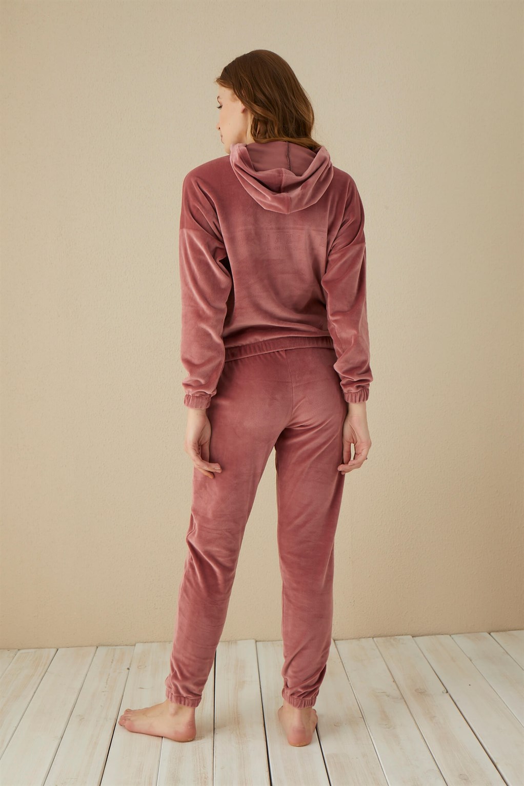 Akbeniz Kadın Kadife Pijama Takım 9048