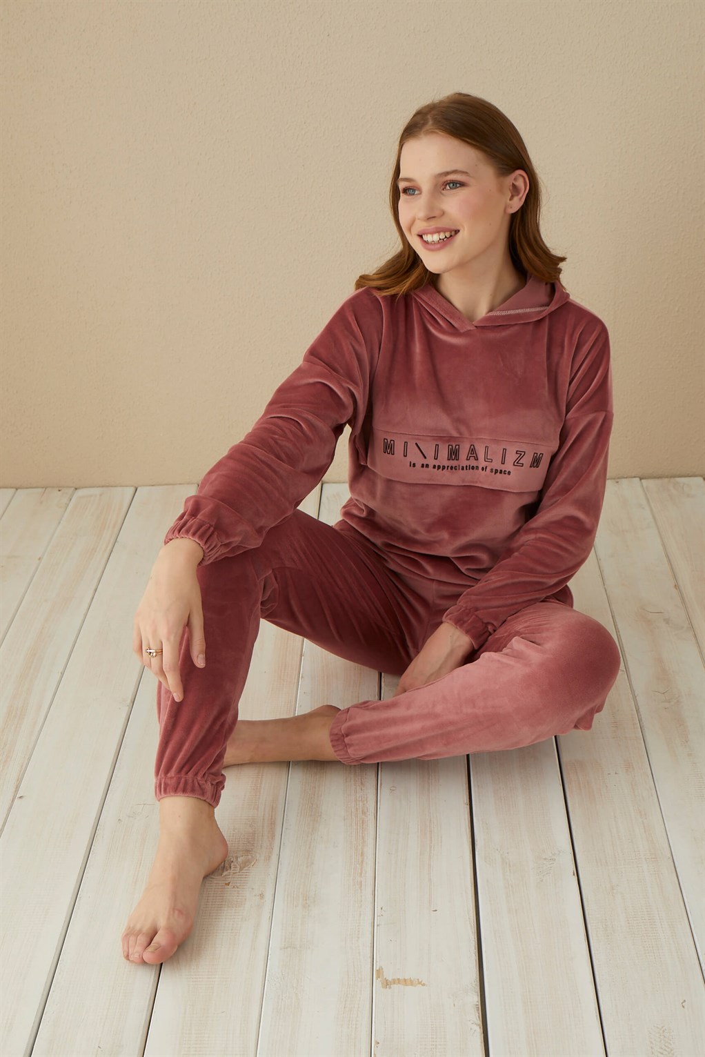 Akbeniz Kadın Kadife Pijama Takım 9048