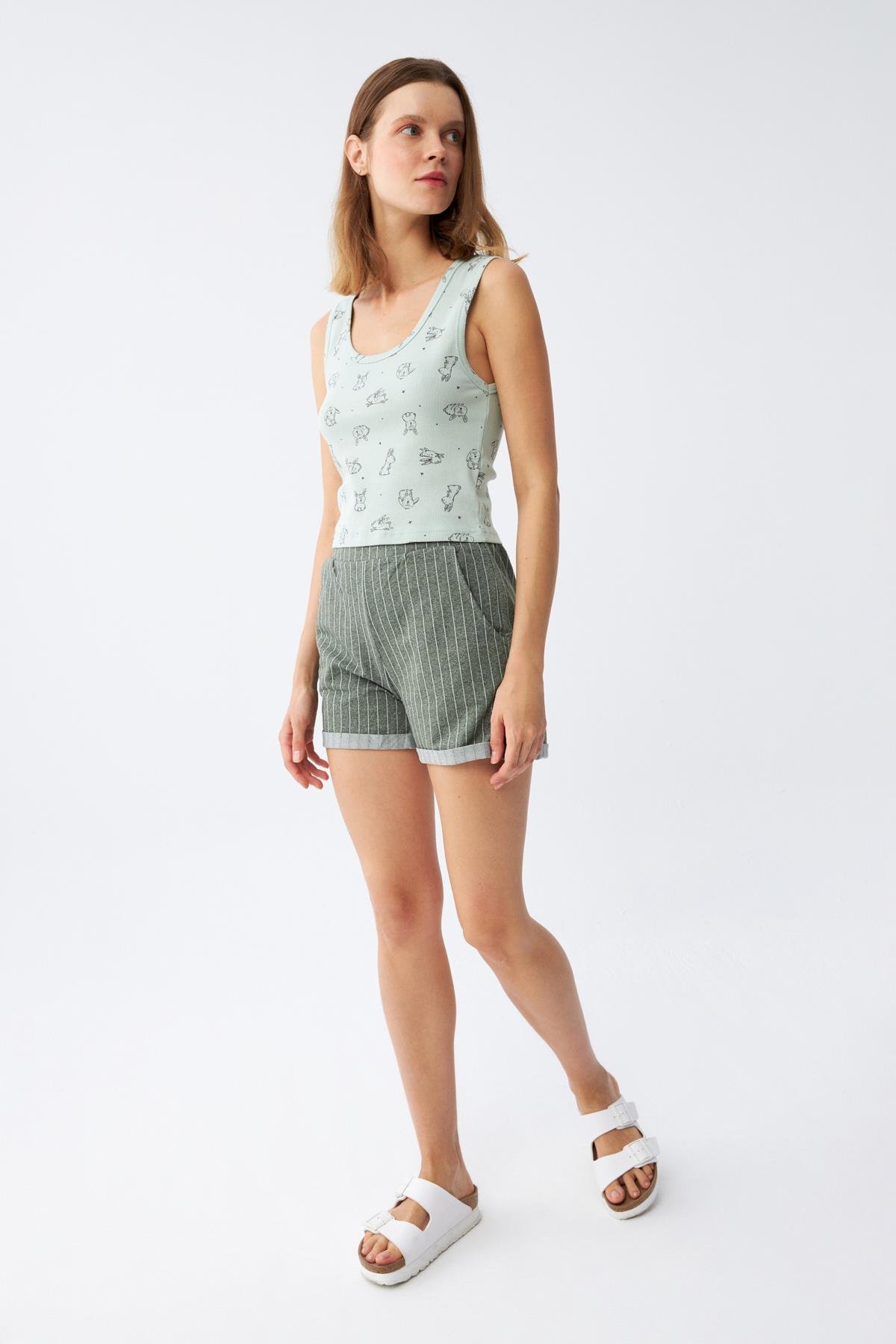 Akbeniz Kadın Kalın Askılı Şortlu Pijama Takım 3631