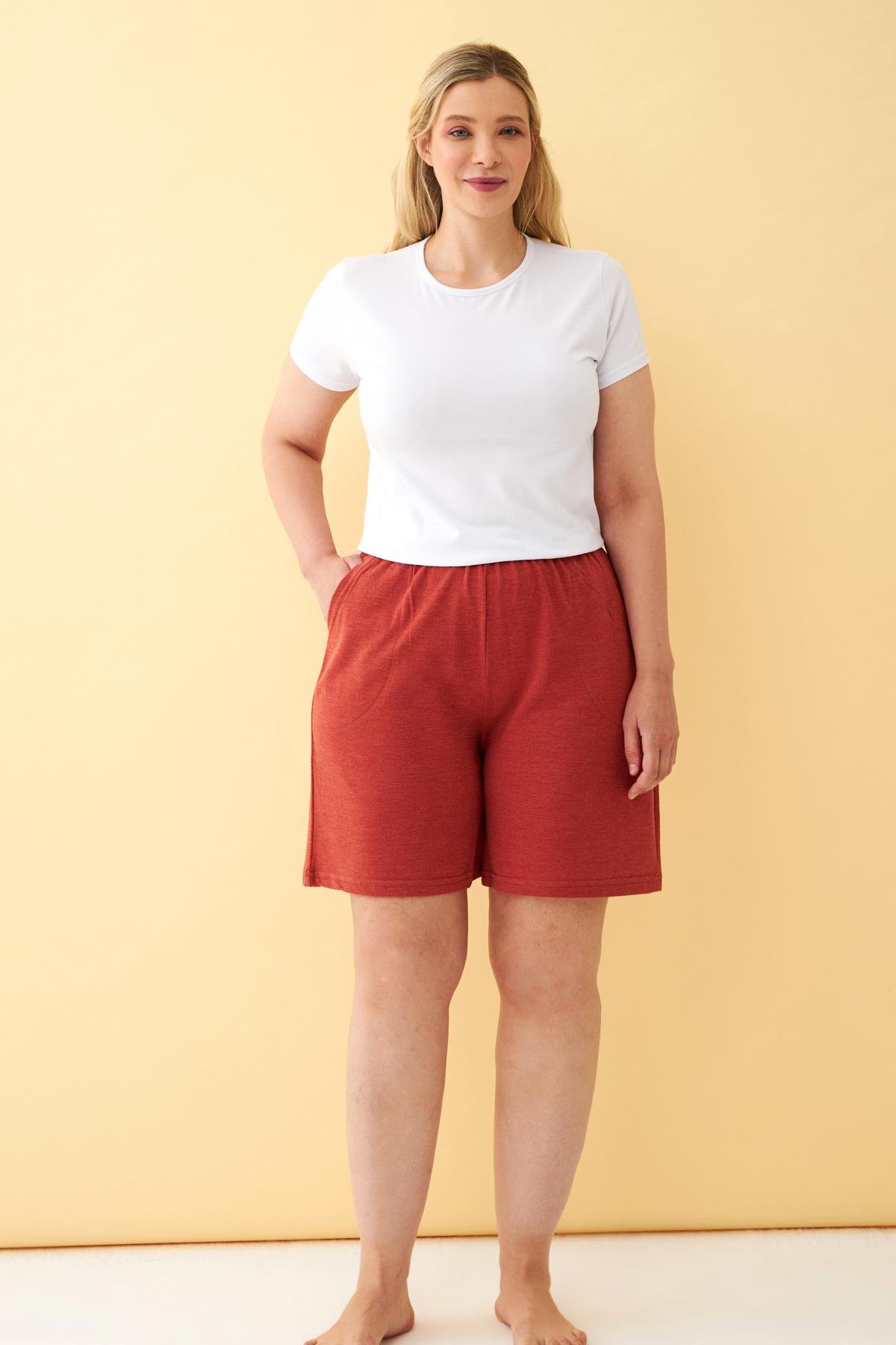 Akbeniz Kadın Kiremit Rengi Rahat Kalıp Cepli Şort