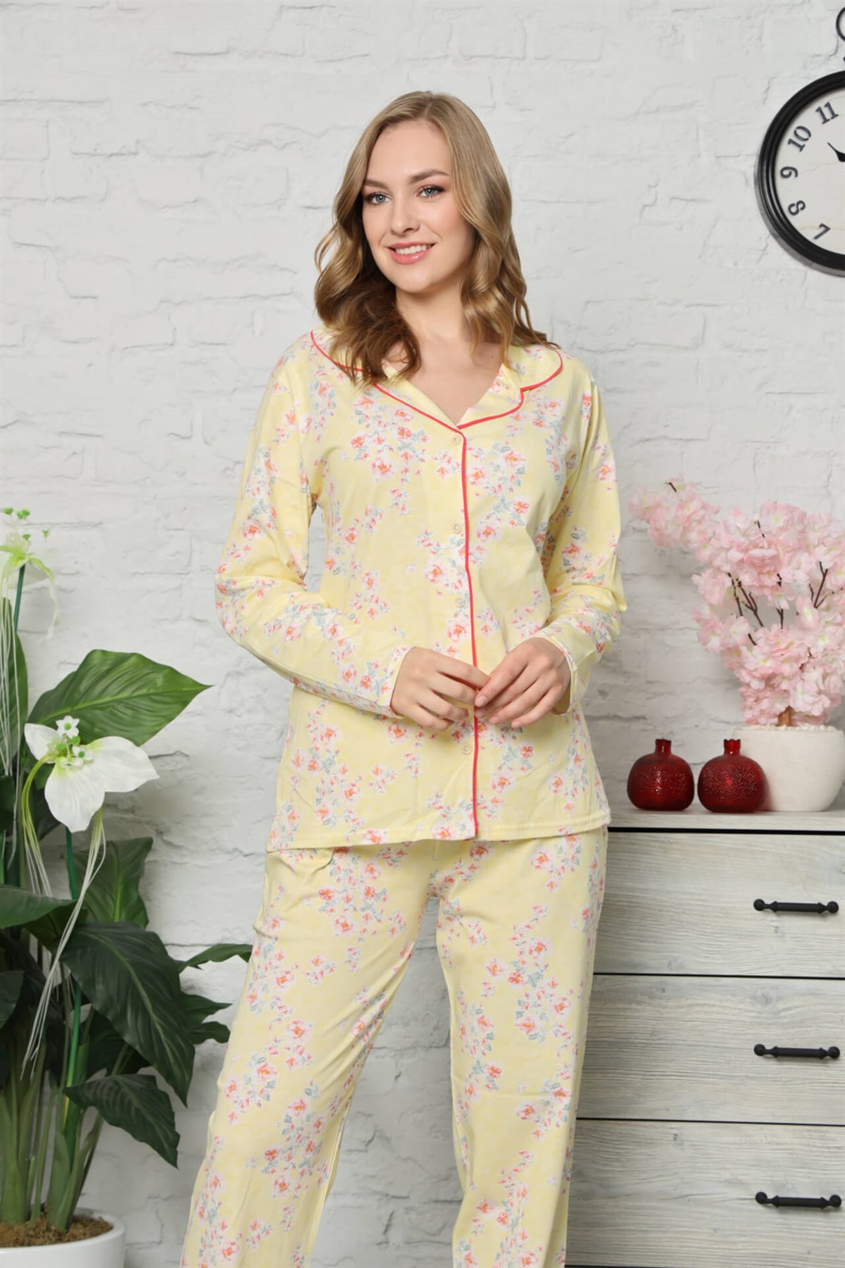 Akbeniz Kadın Pamuklu Düğmeli Cepli Uzun Kol Pijama Takım 2476