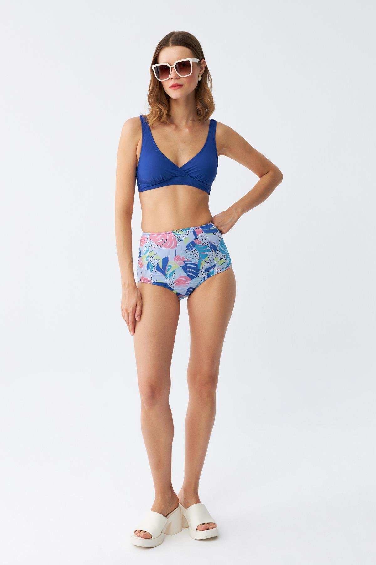 Akbeniz Kadın Pedli  Yaprak Desenli Yüksek Bel Sax Bikini Takımı 