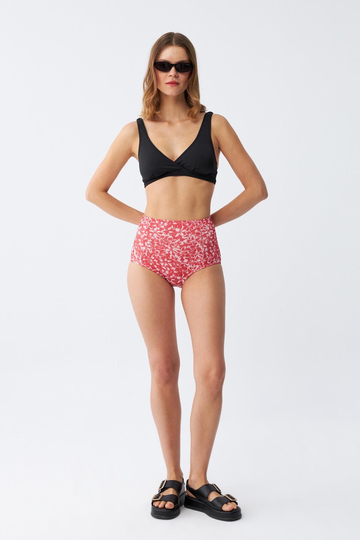 Akbeniz Kadın Pedli Yüksek Bel Bikini Takımı - Siyah