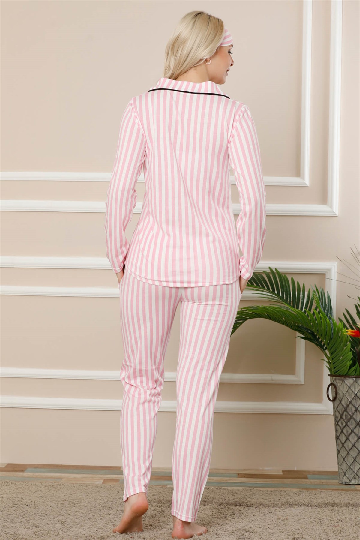 Akbeniz Kadın Pembe Ekru Pamuklu Düğmeli Cepli Uzun Kol Pijama Takım 2456