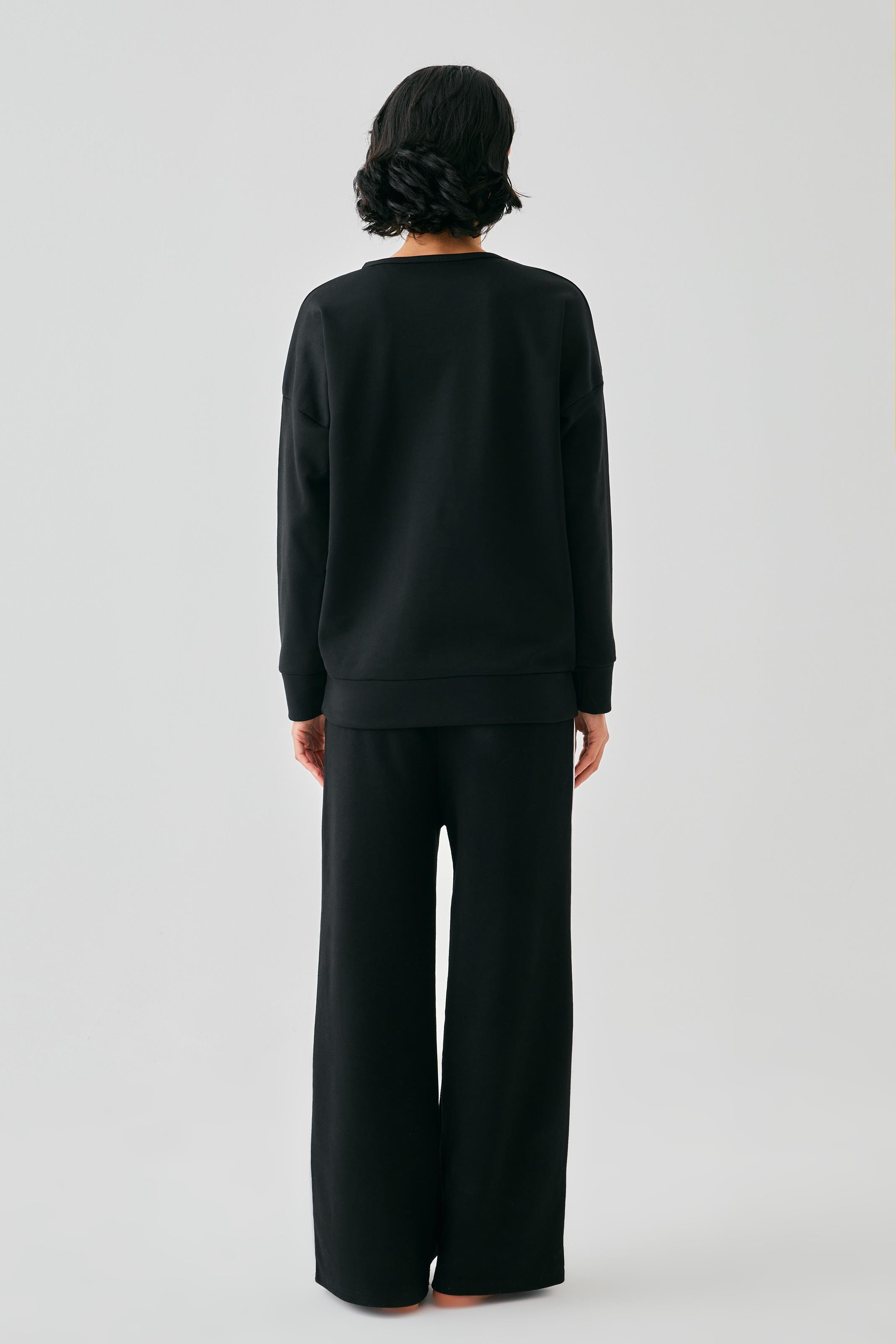 Akbeniz Kadın Siyah 777 Manifest Oversize 2 İplik Eşofman Ev Giyim Takımı