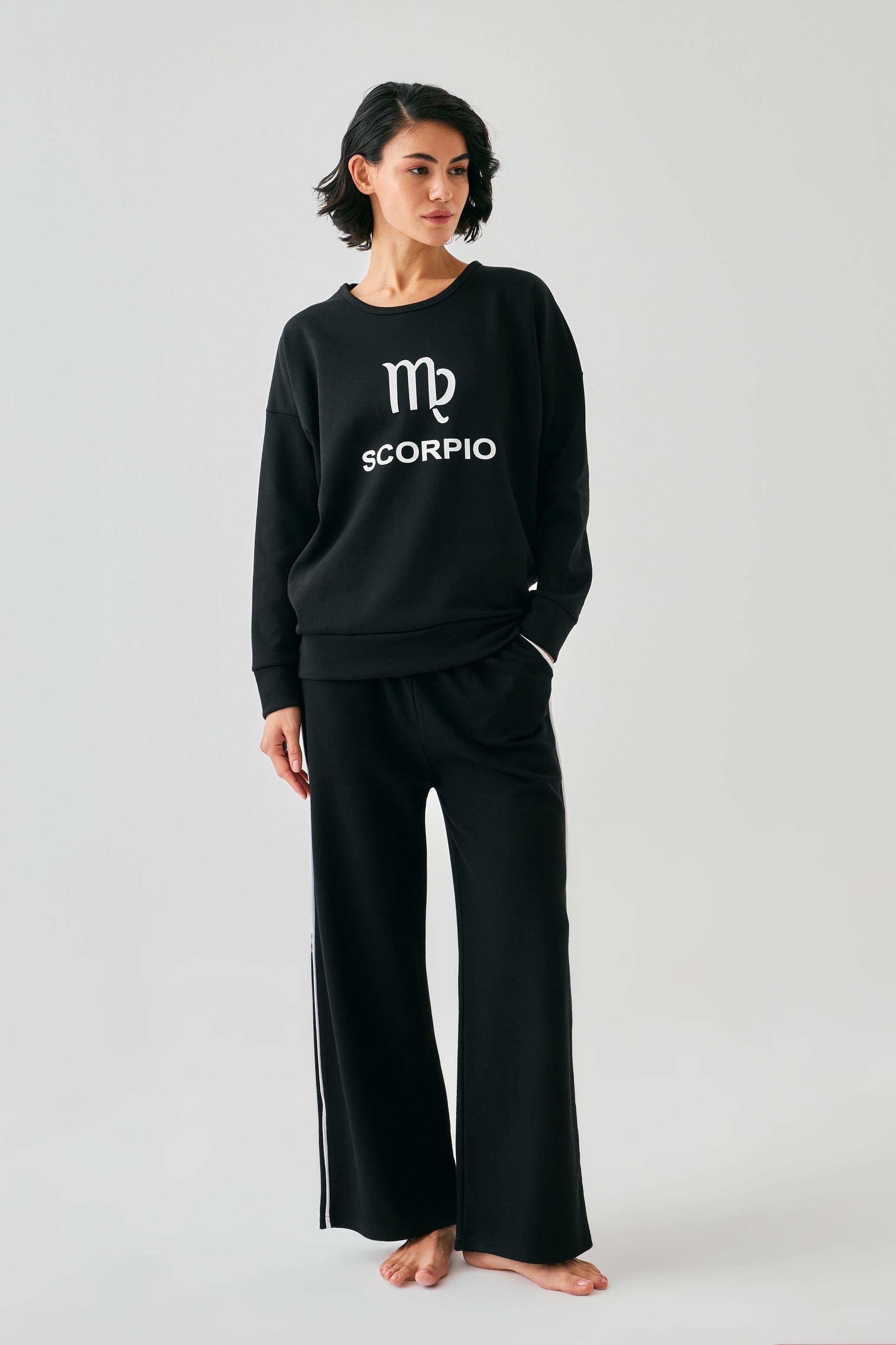 Akbeniz Kadın Siyah Akrep Burcu Oversize 2 İplik Eşofman Ev Giyim Takımı