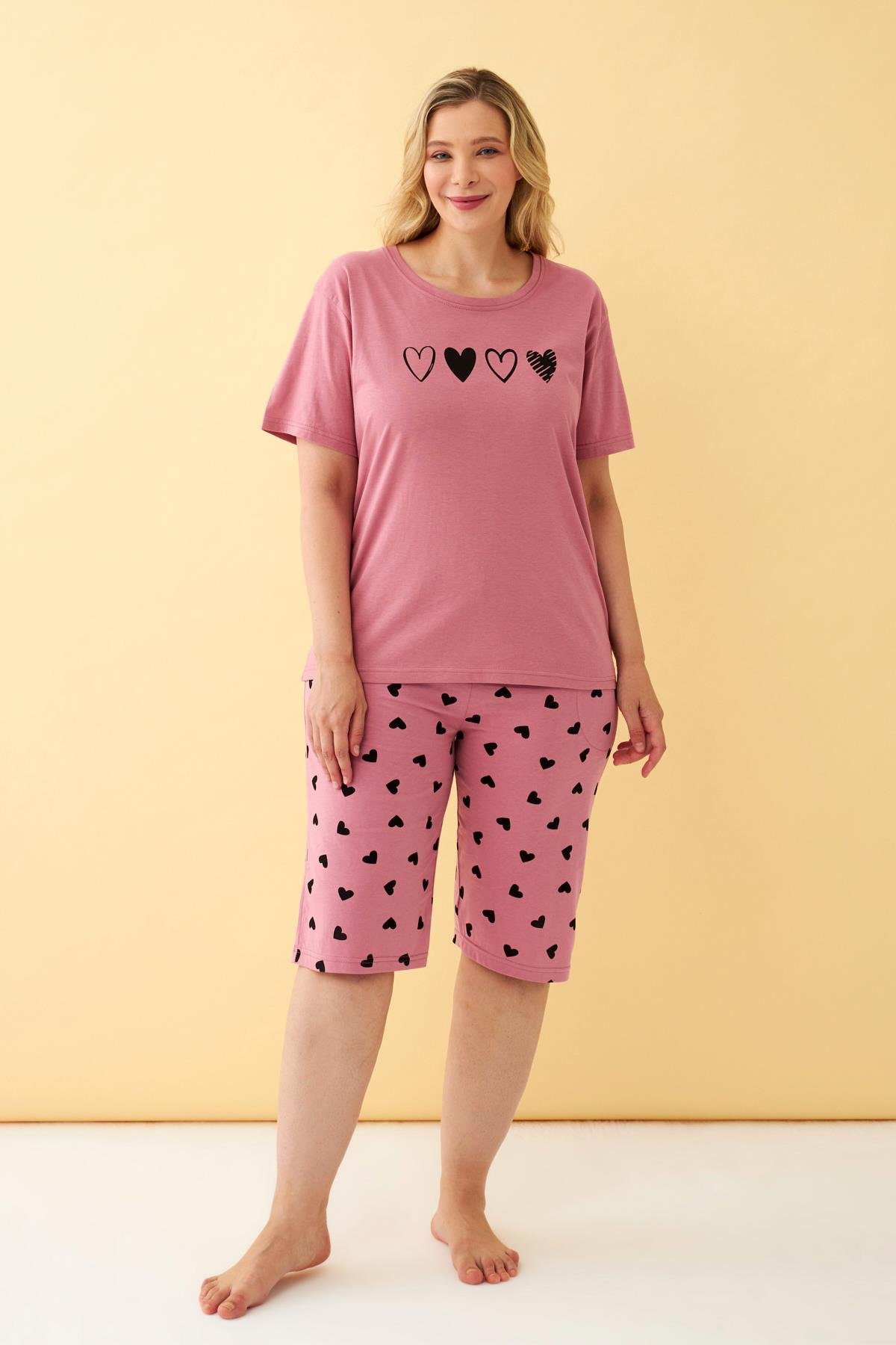 Akbeniz Kadın Somon Kalp Desenli Büyük Beden Kapri Pijama Takımı