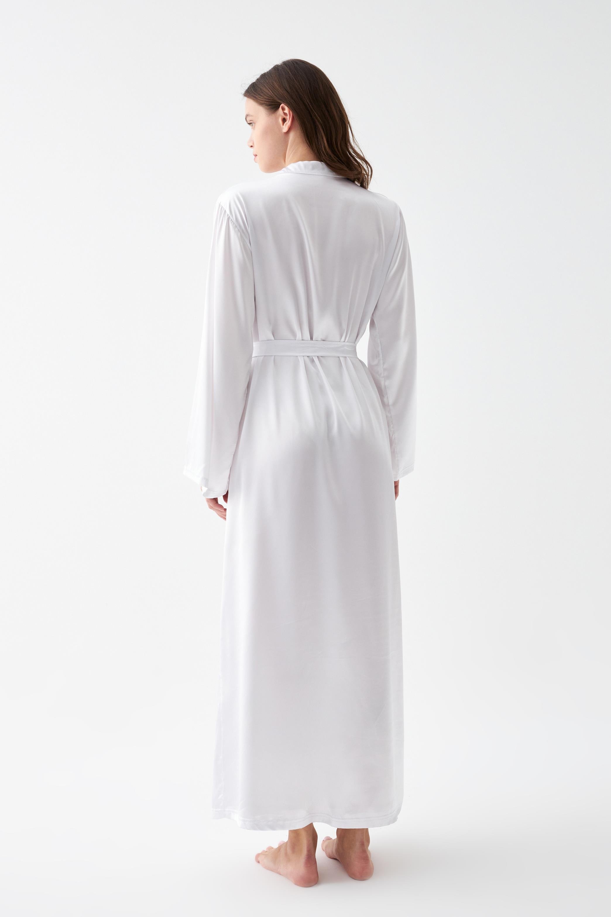 Akbeniz Kadın Uzun Beyaz Saten Sabahlık