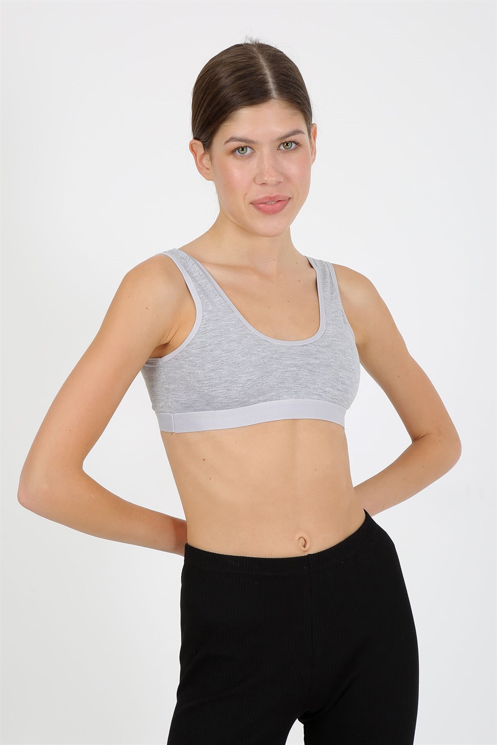 Akbeniz Kalın Askılı Pedli Büstiyer 2153