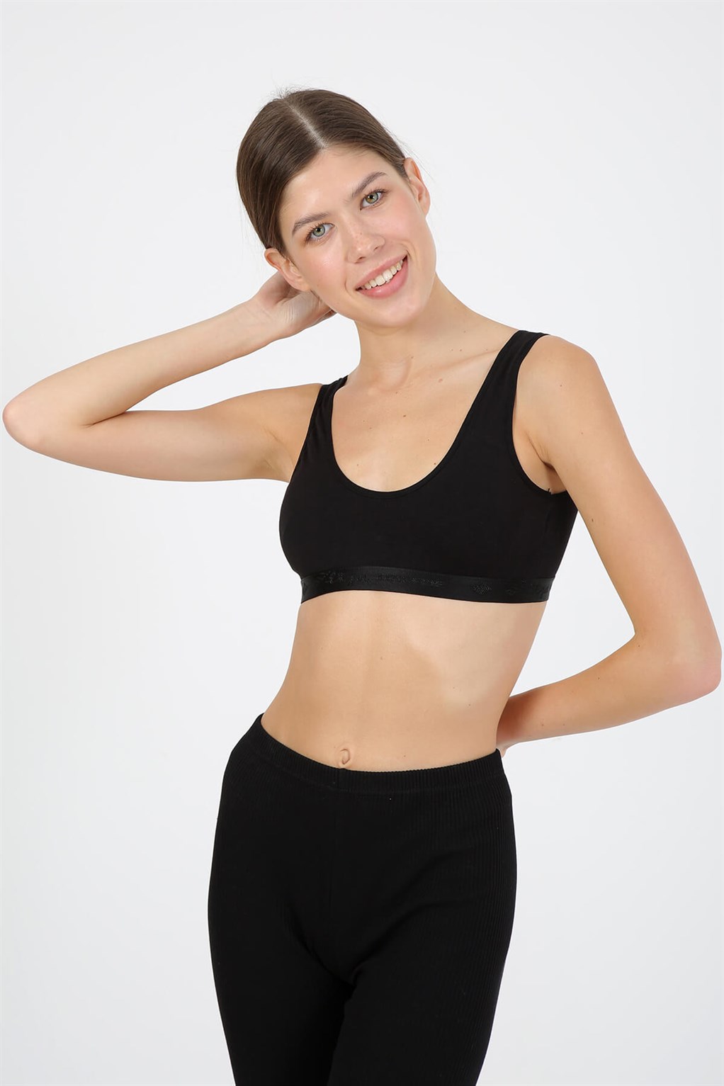 Akbeniz Kalın Askılı Pedli Büstiyer 2150