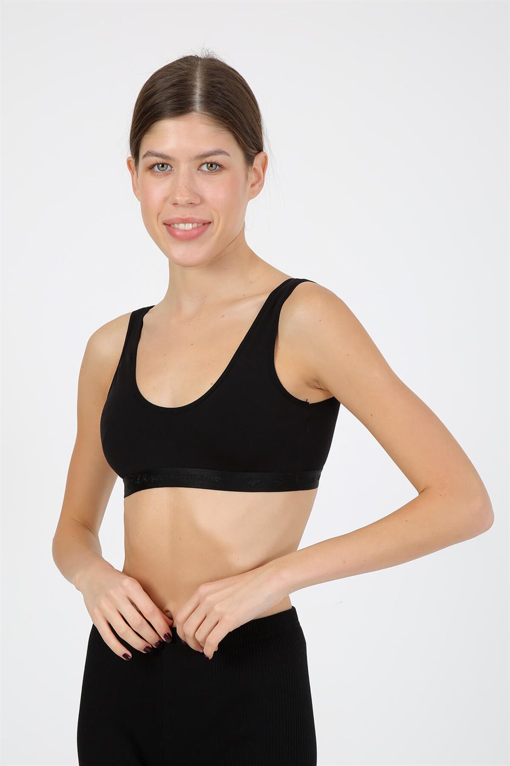 Akbeniz Kalın Askılı Pedli Büstiyer 2150