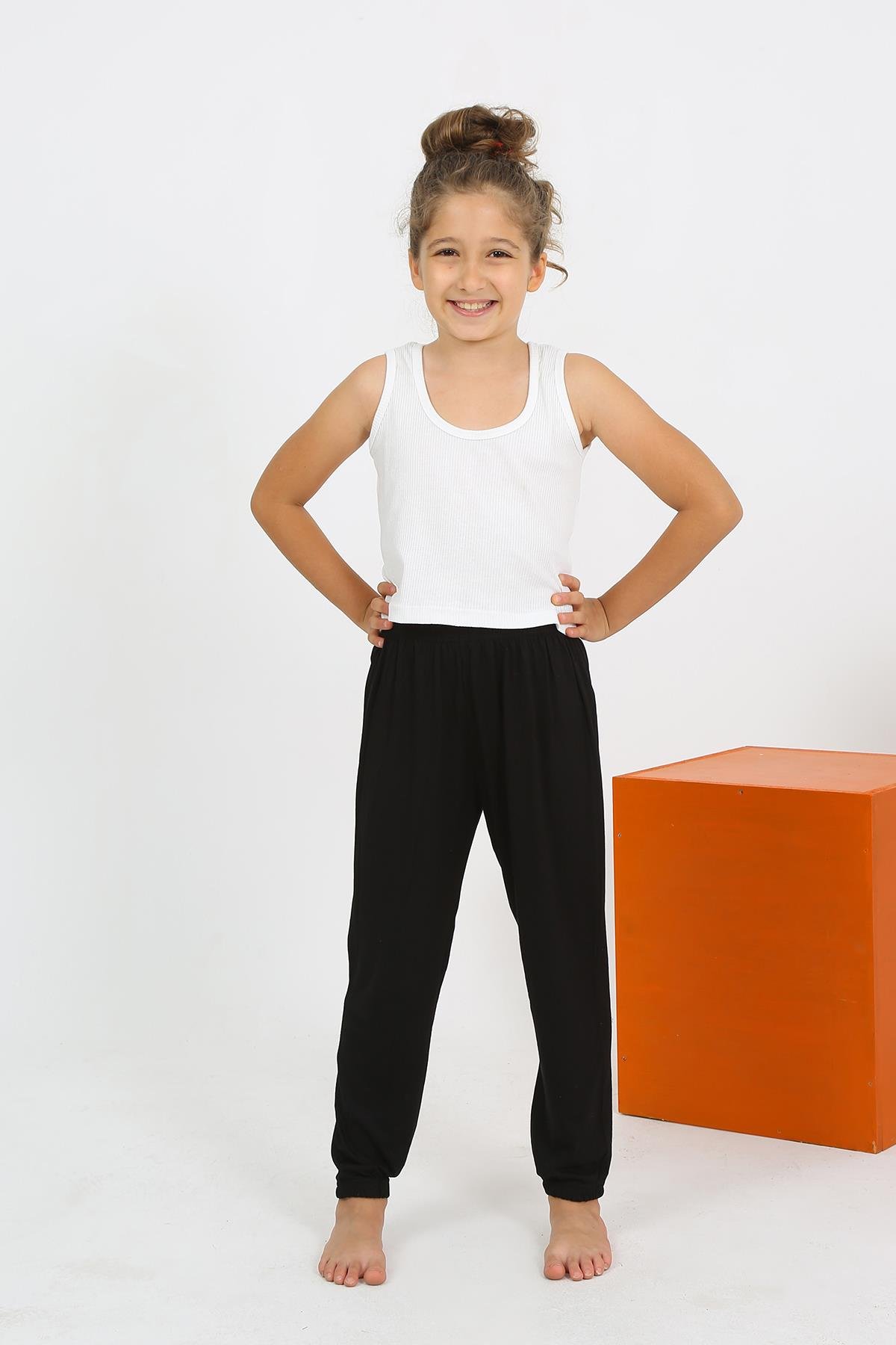 Akbeniz Kız Çocuk Sıfır Kol Beyaz Pijama Takım 20433