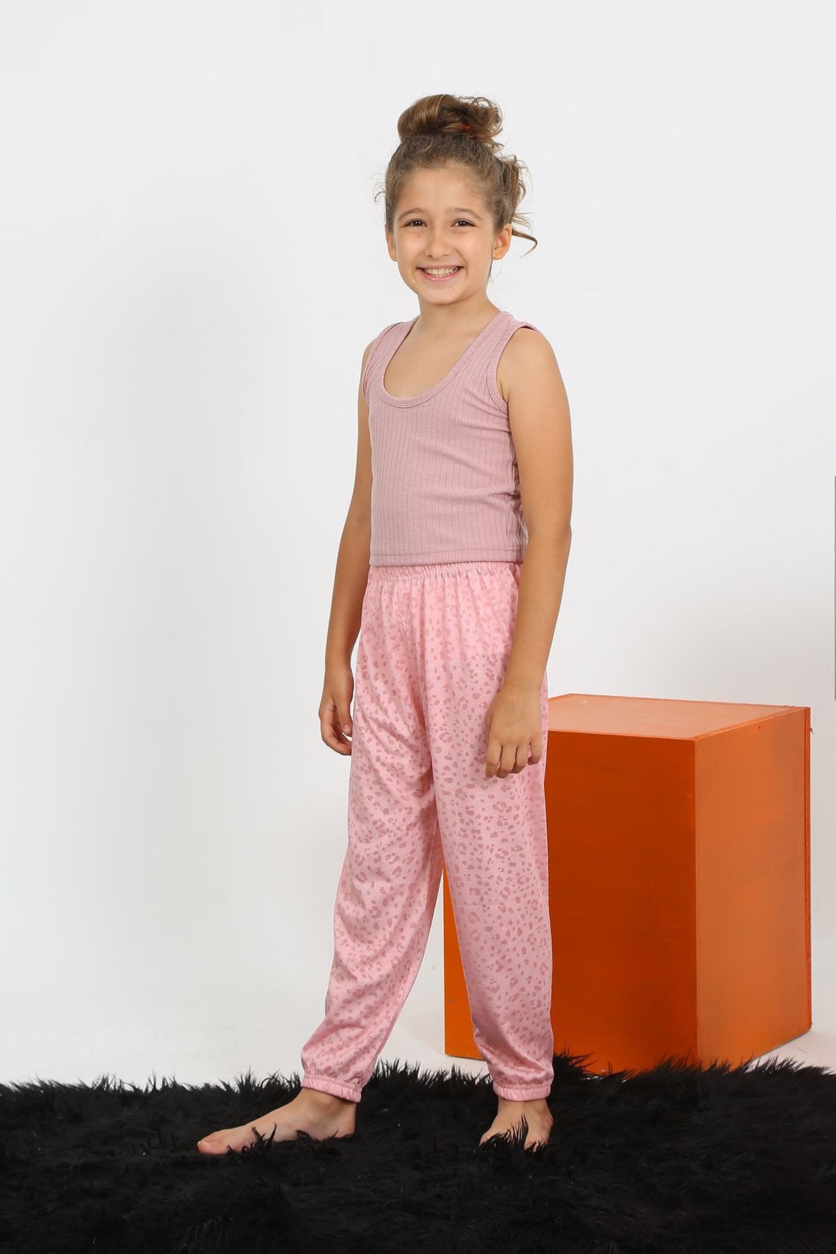 Akbeniz Kız Çocuk Sıfır Kol Gül Kurusu Pijama Takım 20433