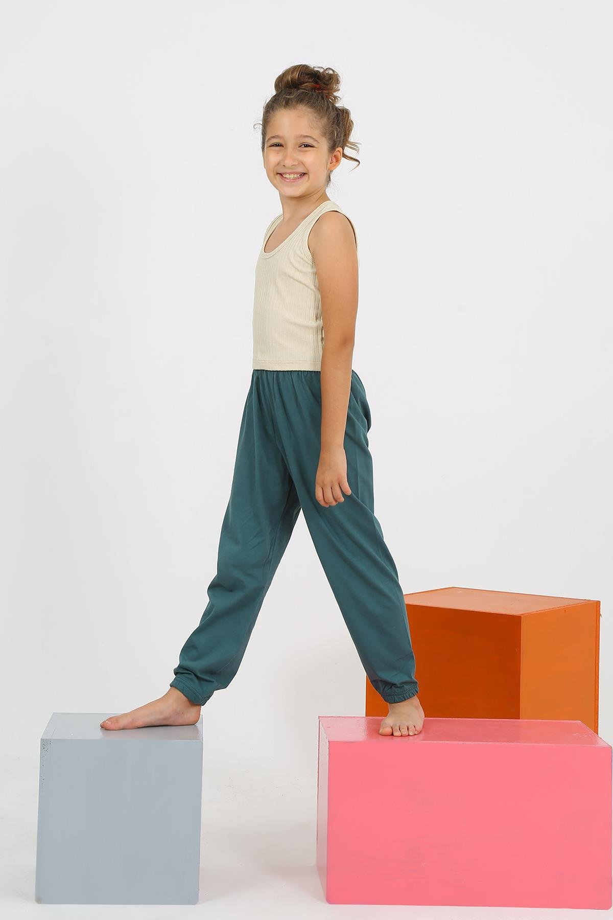 Akbeniz Kız Çocuk Sıfır Kol Ten Pijama Takım 20433