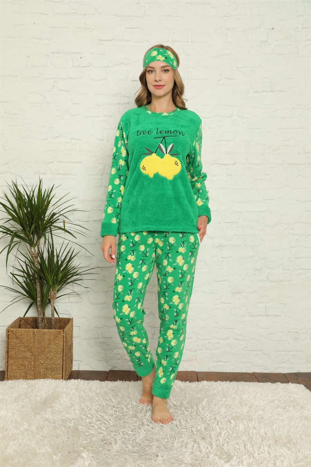Akbeniz Welsoft Polar Kadın Manşetli Pijama Takımı 8424