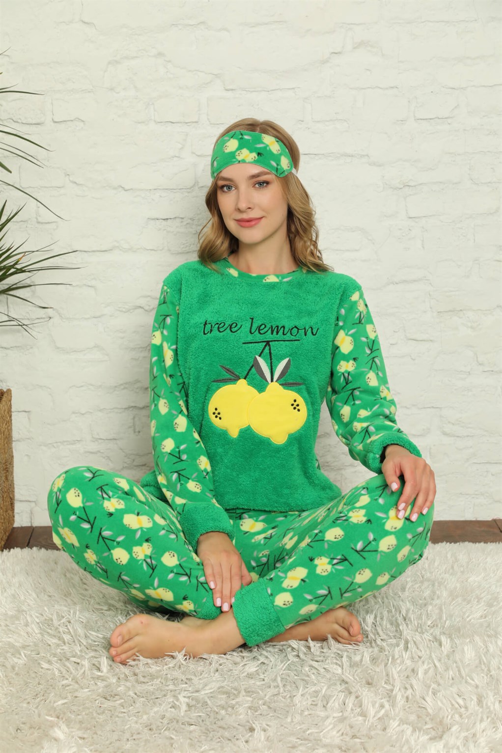 Akbeniz Welsoft Polar Kadın Manşetli Pijama Takımı 8424