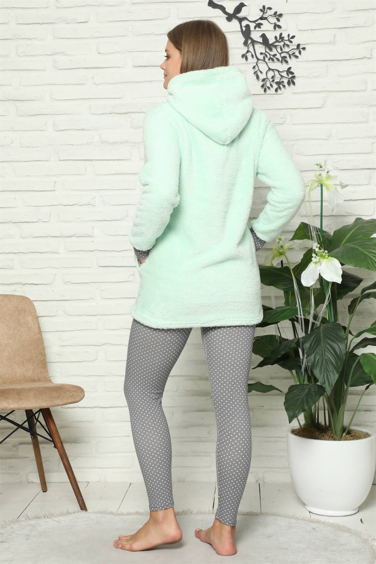 Akbeniz Welsoft Polar Kapşonlu Taytlı Kadın Pijama Takımı 8087