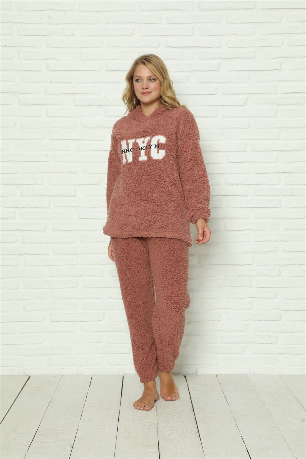 Akbeniz Welsoft Polar Peluş Kadın Pijama Takımı 9063