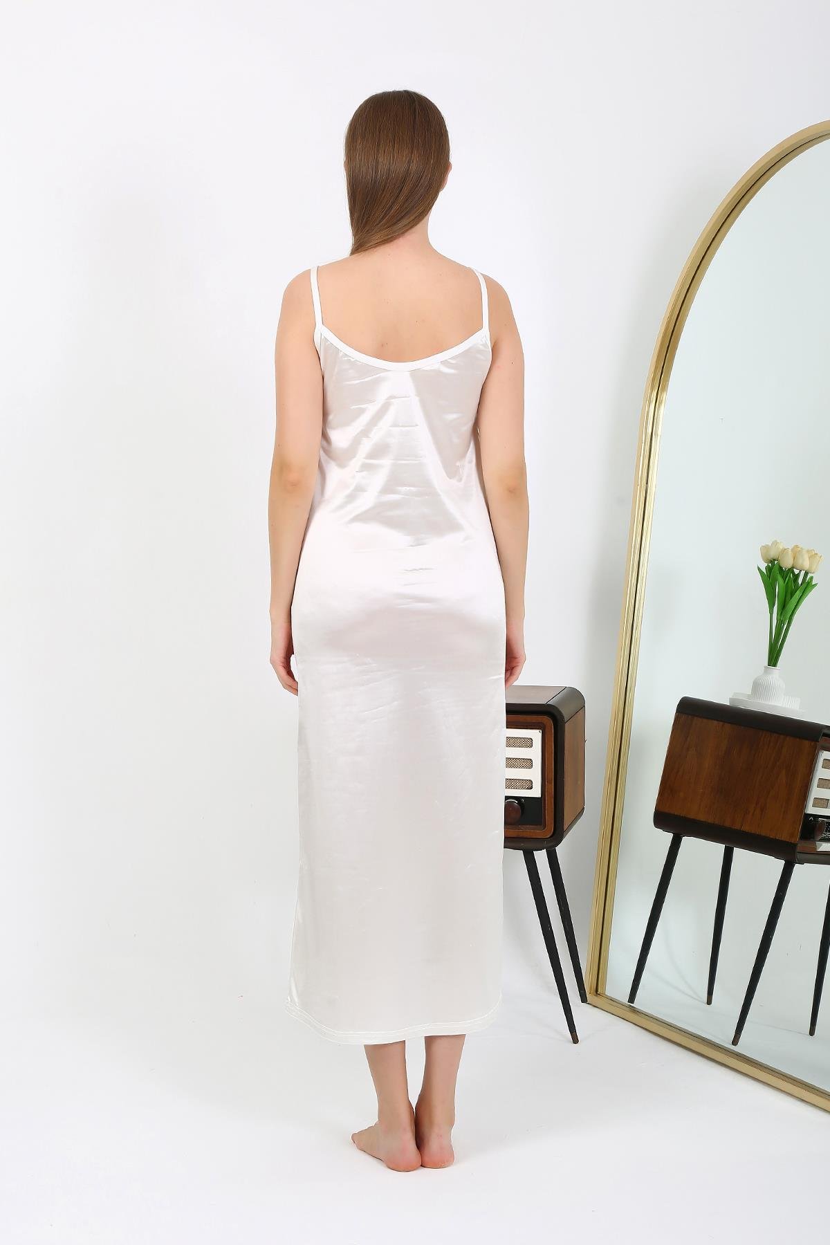 Akbeniz Yırtmaçlı Uzun Saten Gecelik Ekru 7410