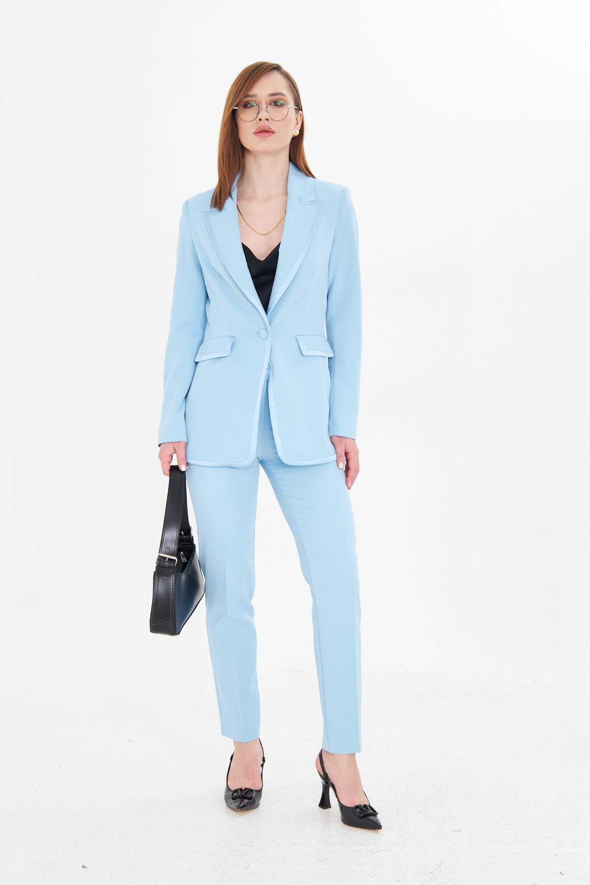 Yakası Saten Biyeli Takım Bebe Mavi