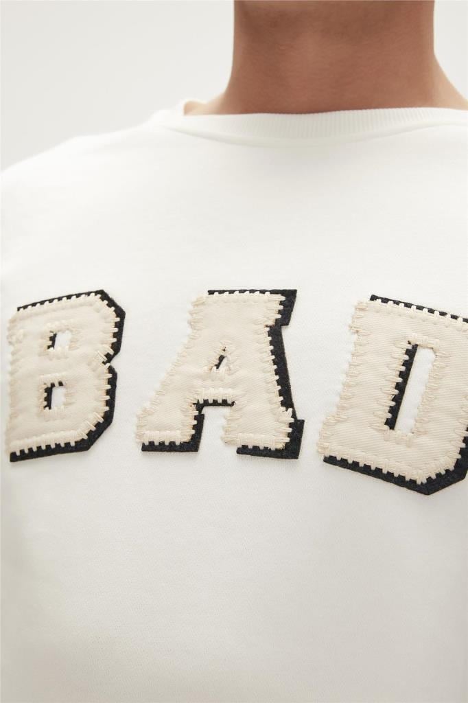 Bad Bear Erkek Sweatshirt Erkek Beyaz Sweatshirt Felt Crewneck Off-White Beyaz Erkek Sweatshirt 23.02.12.013-Beyaz