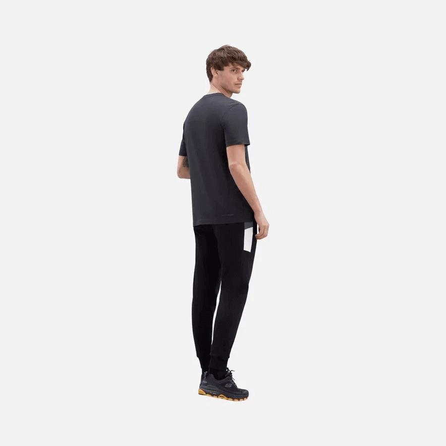 Skechers M Chest Logo T-Shirt Erkek Siyah Tshirt S212938 001