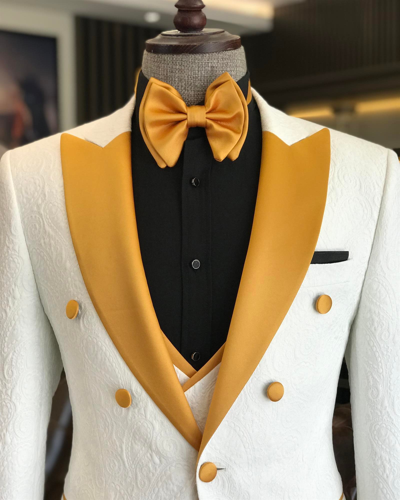 İtalyan kesim slim fit kırlangıç yaka ceket yelek pantolon damatlık set beyaz T9625