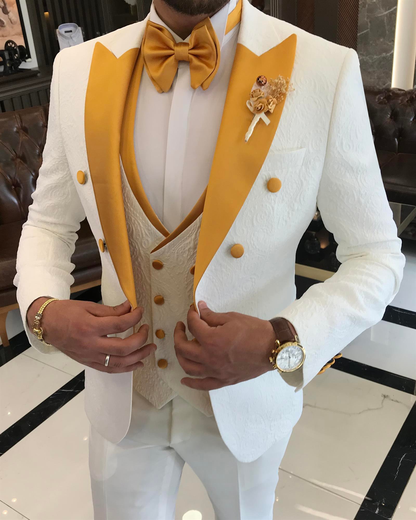 İtalyan kesim slim fit kırlangıç yaka ceket yelek pantolon damatlık set beyaz T9625