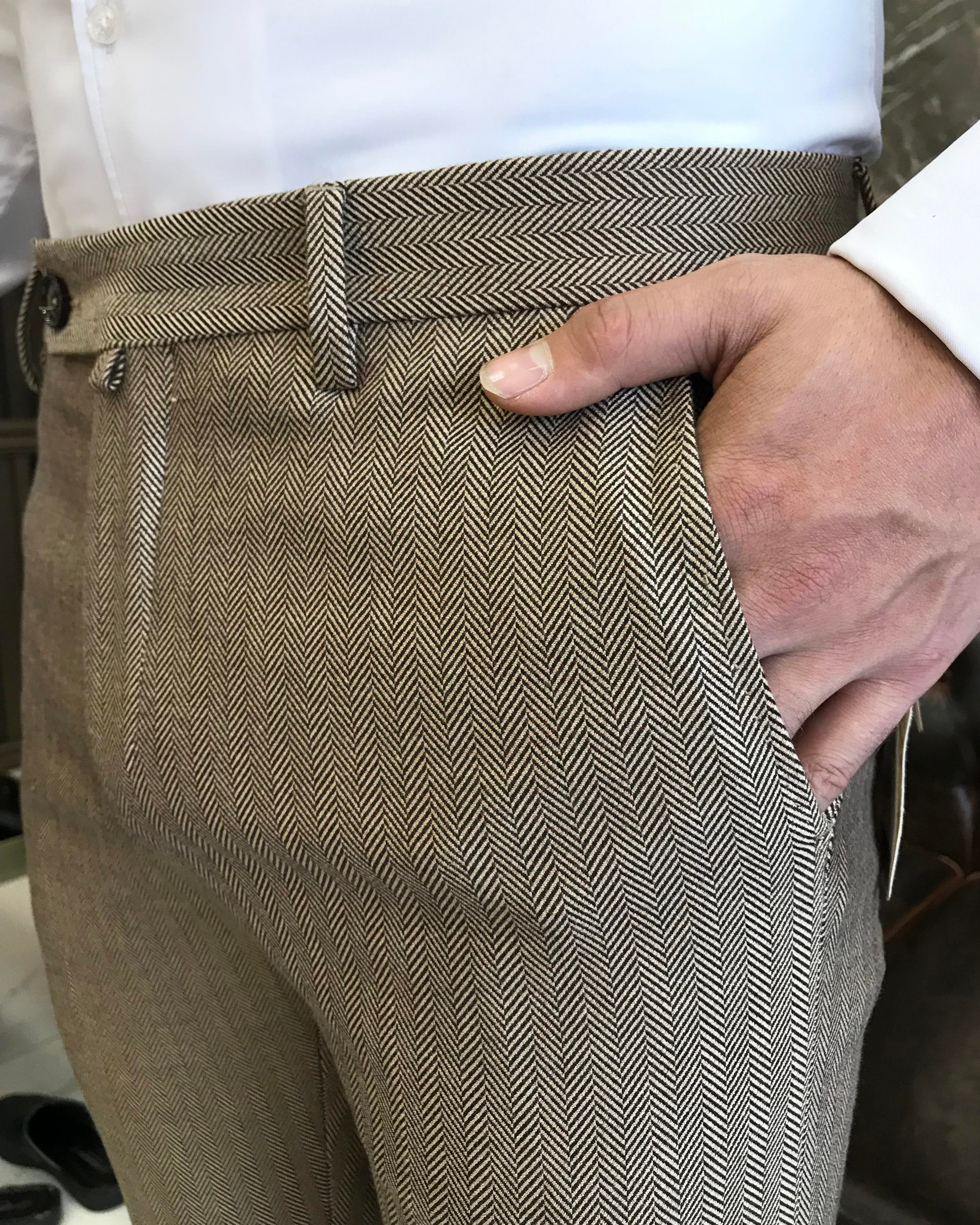 İtalyan stil balıksırtı desen erkek pantolon camel T11263