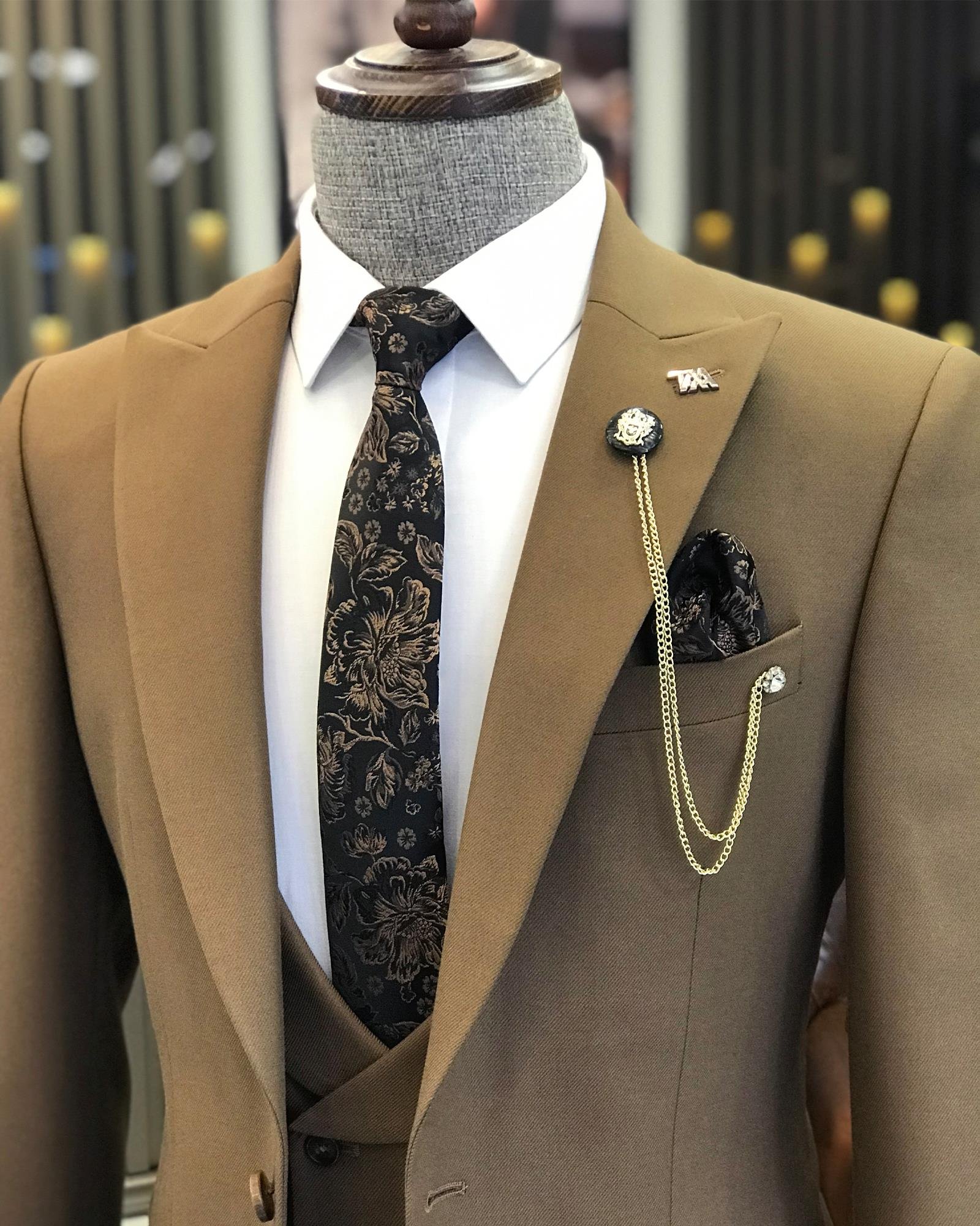 Italian style jacket vest pant suit brown T9079