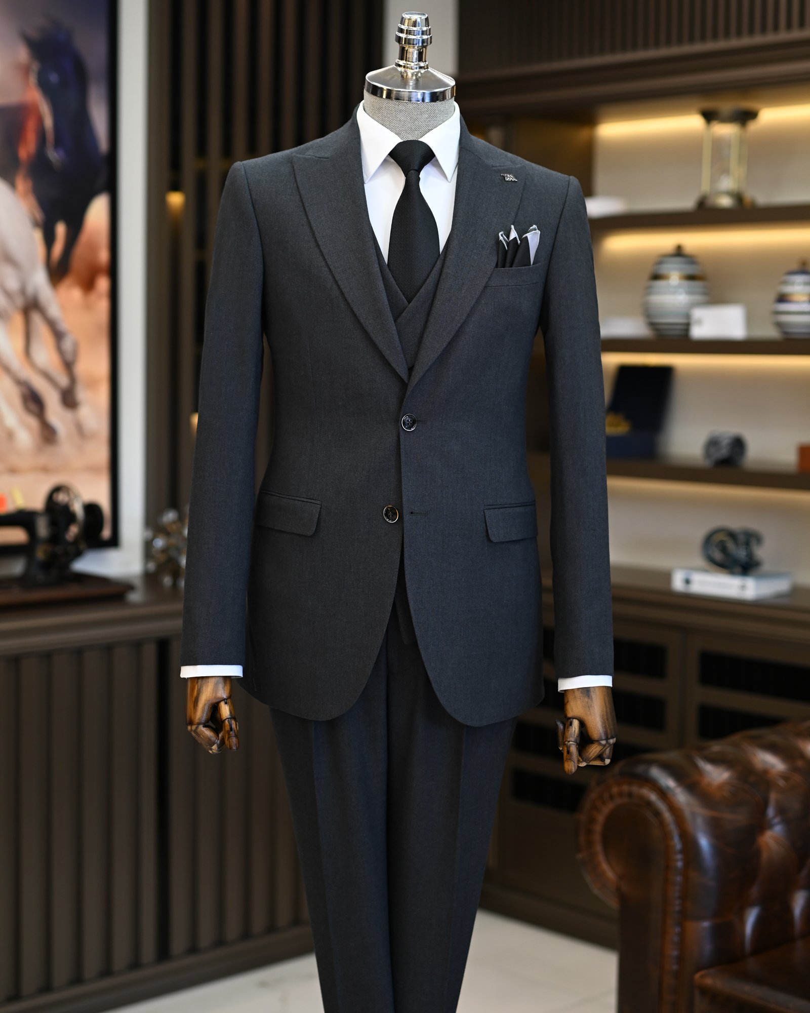 Italian style jacket vest pleated trouser suit anthracite T11327