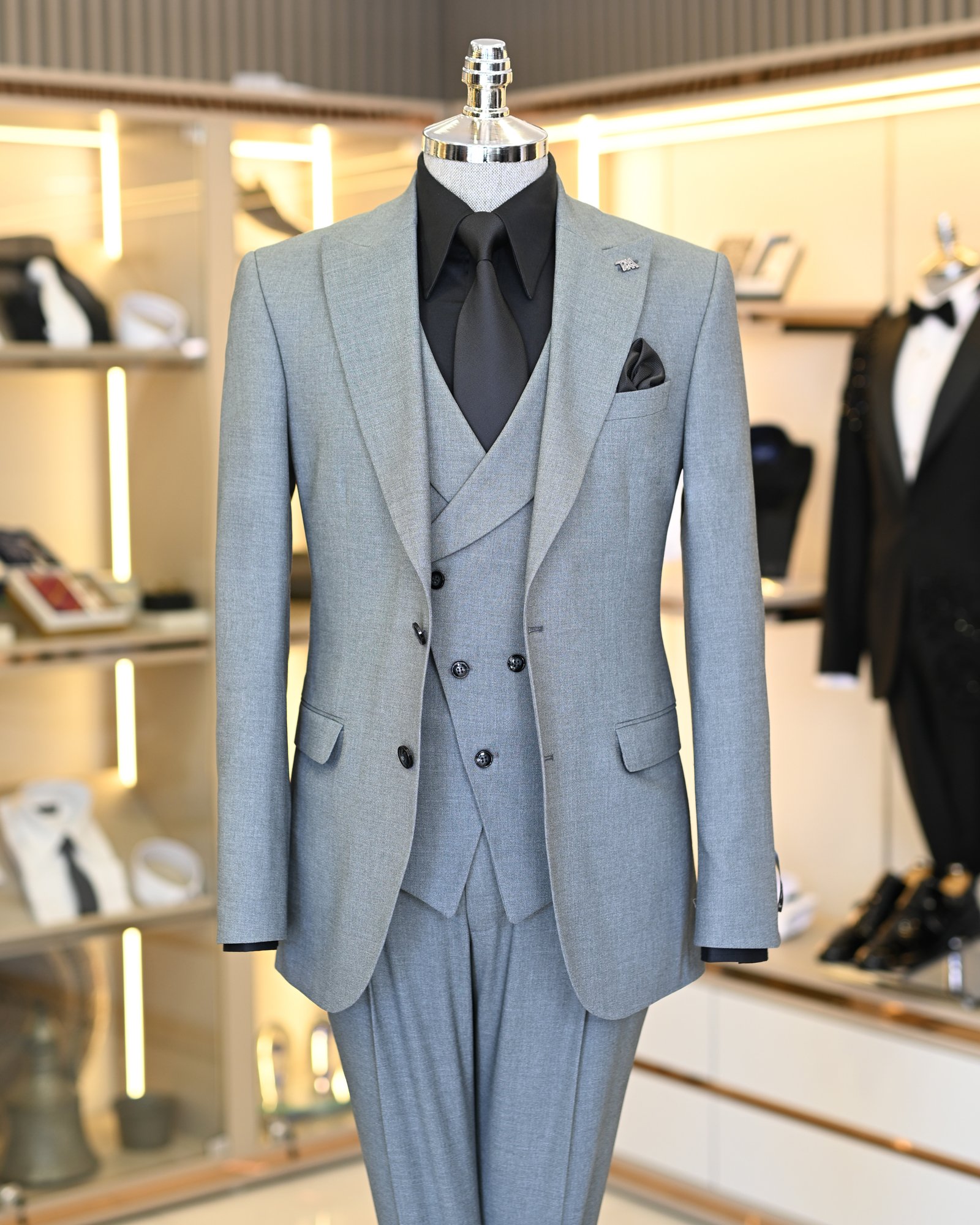 Italian style jacket vest pleated trouser suit gray T11312