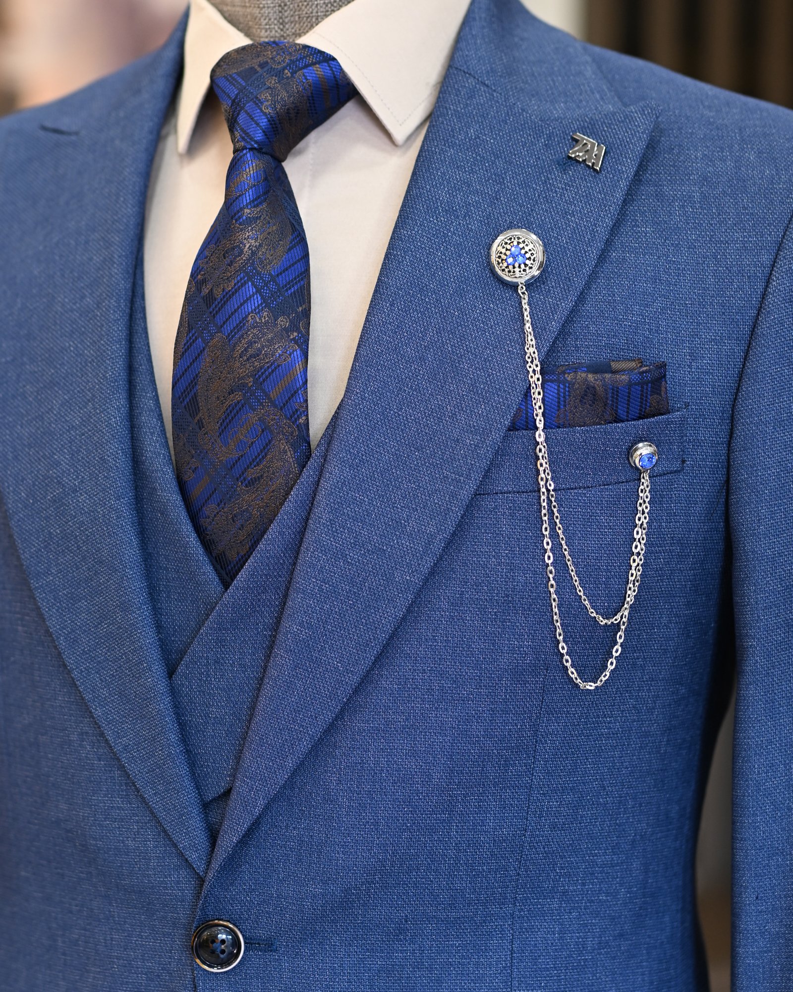 Italian style jacket vest pleated trouser suit blue T11321