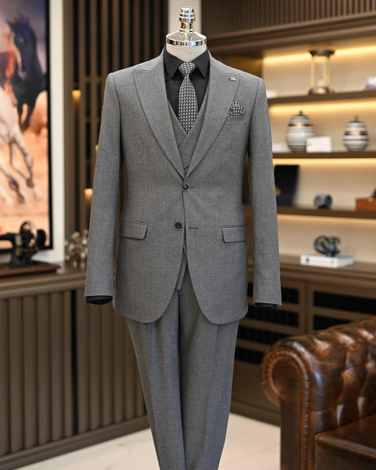 Italian style jacket vest pleated trouser suit gray T11326