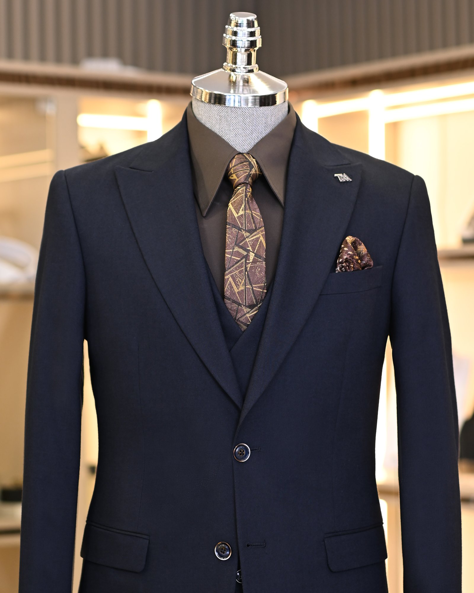 Italian style jacket vest pleated trouser suit navy blue T11309
