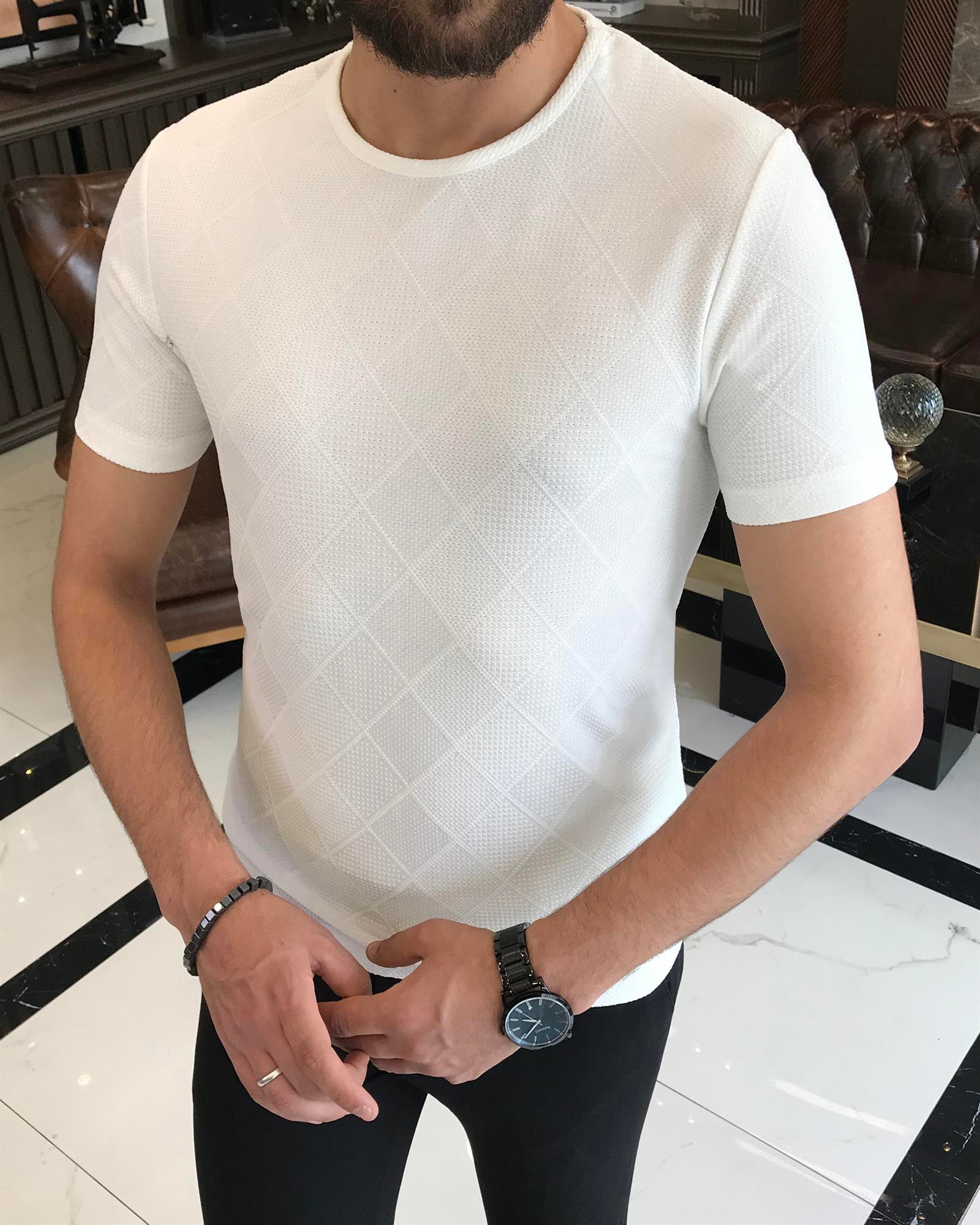 Italian style slim fit crew neck lozenge cotton T-shirt ecru T9399