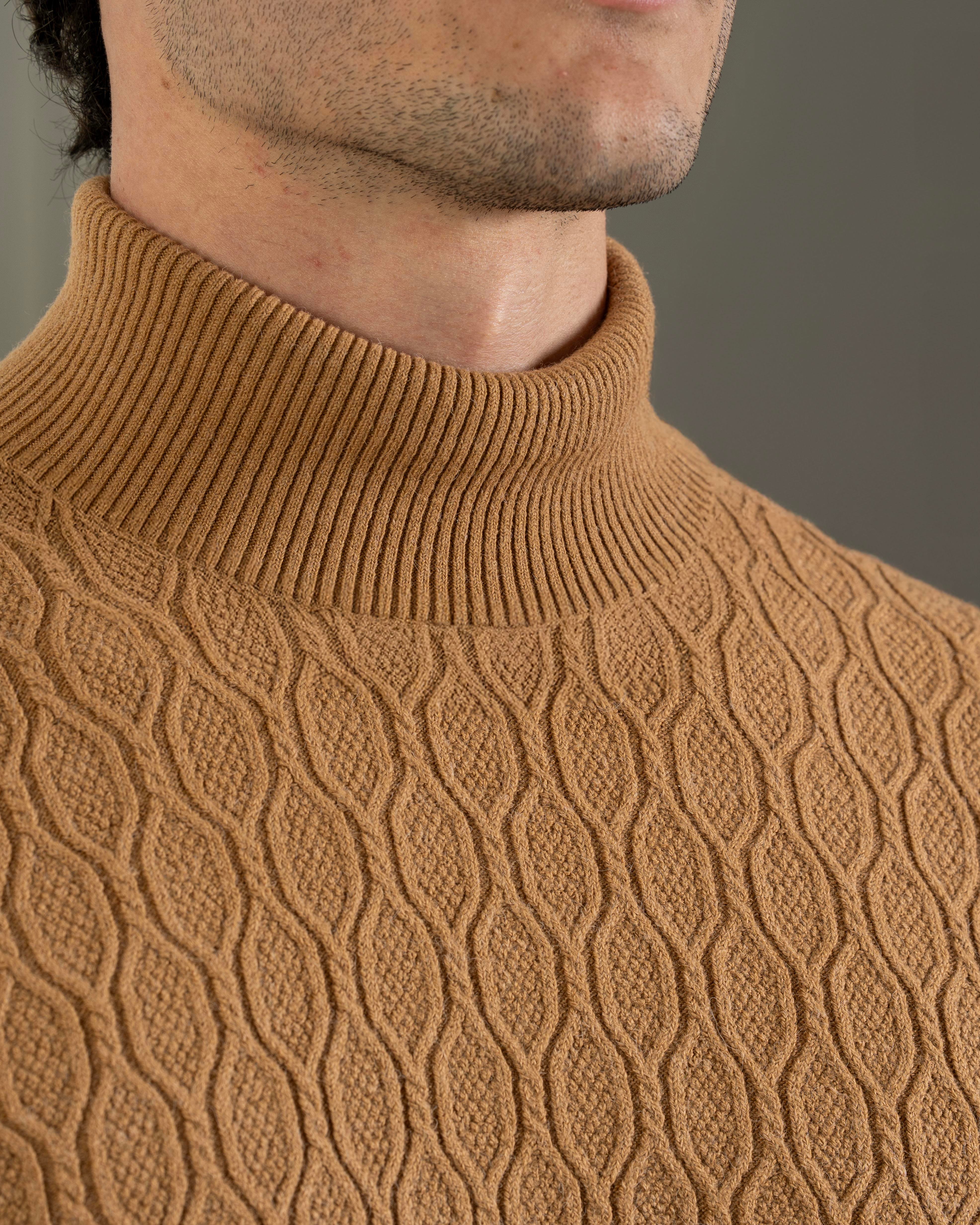 İtalyan stil slim fit boğazlı triko erkek kazak camel T13250