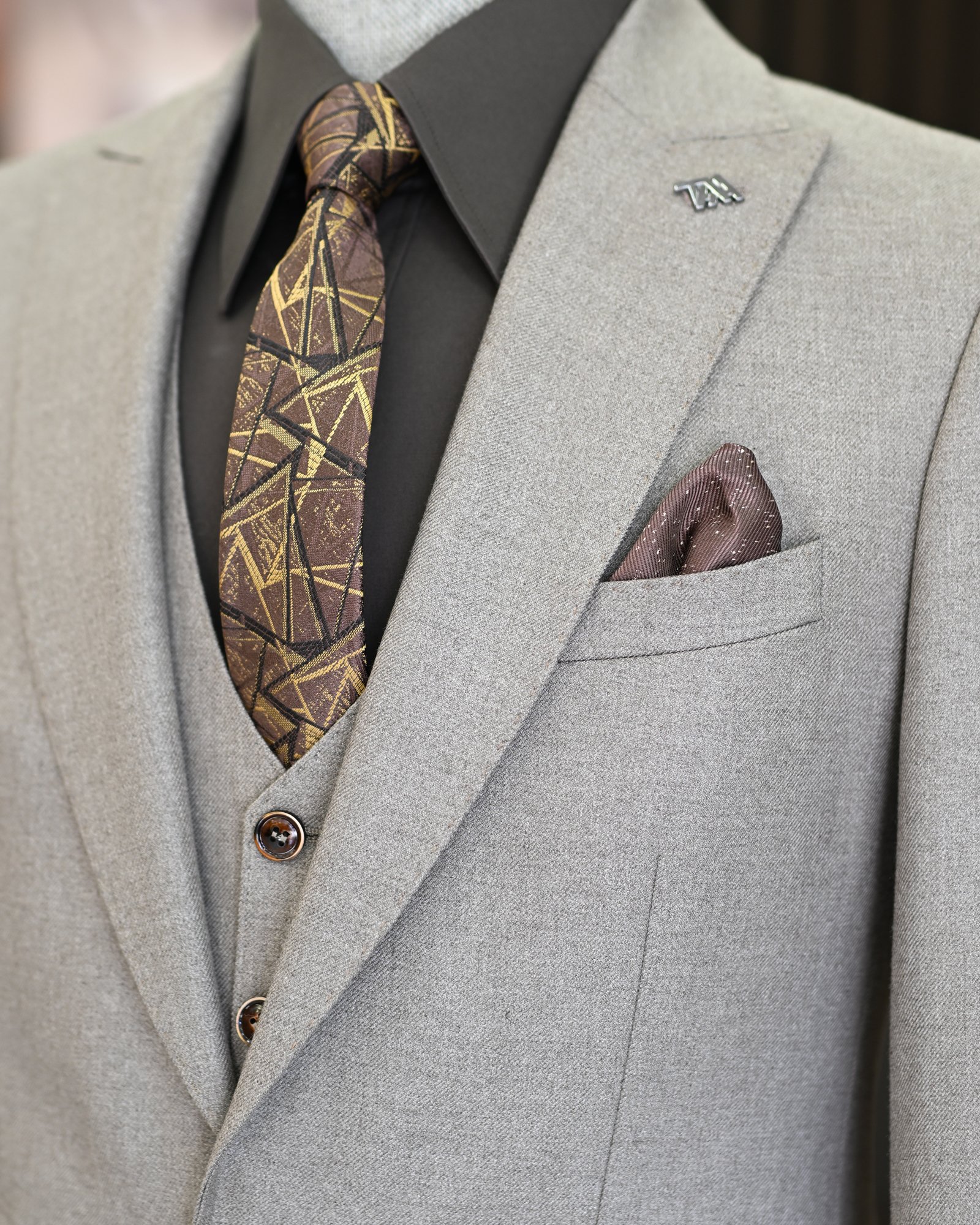 Italian style slim fit jacket vest pant suit mink T11483