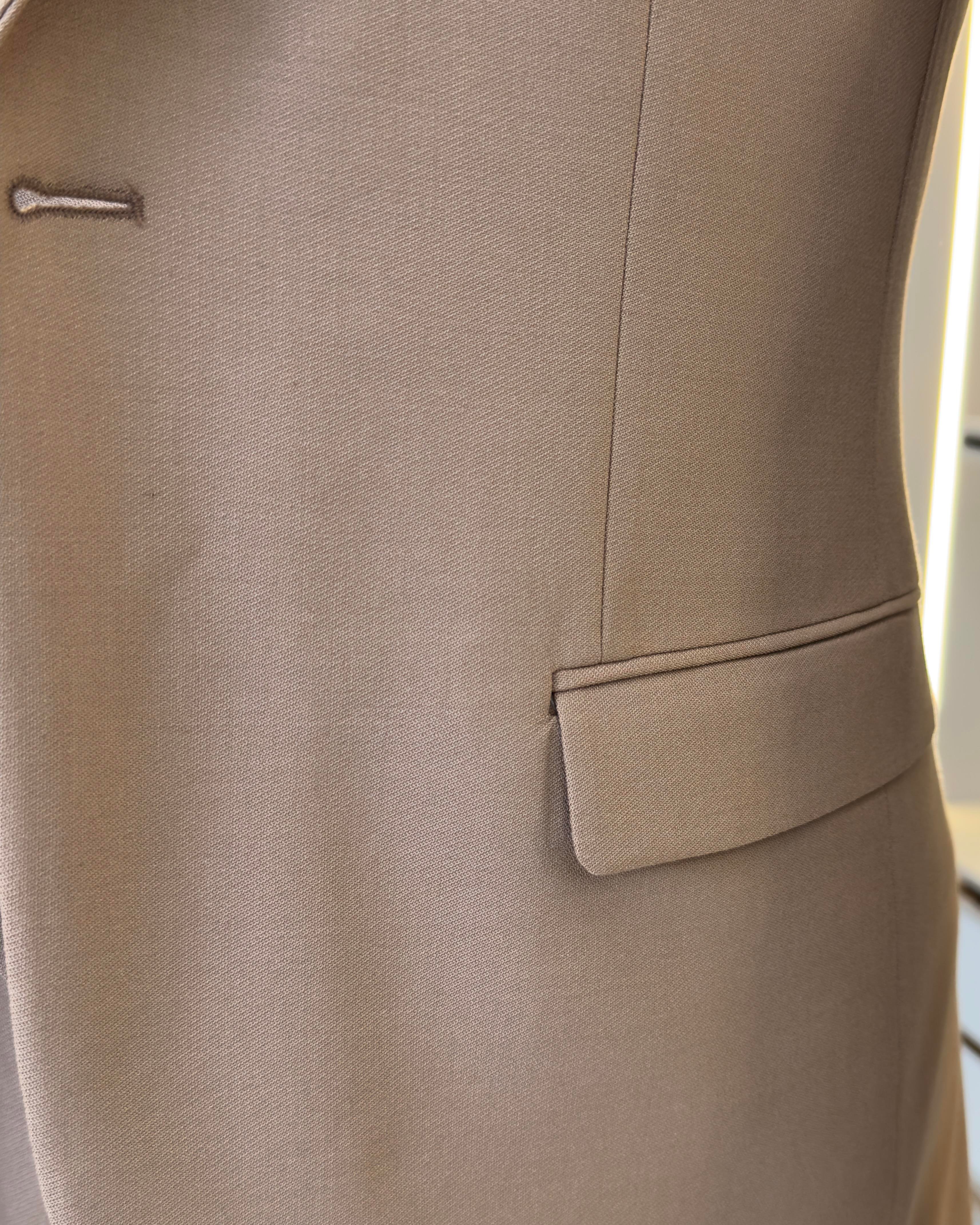 Italian style slim fit jacket vest trouser suit camel T9963