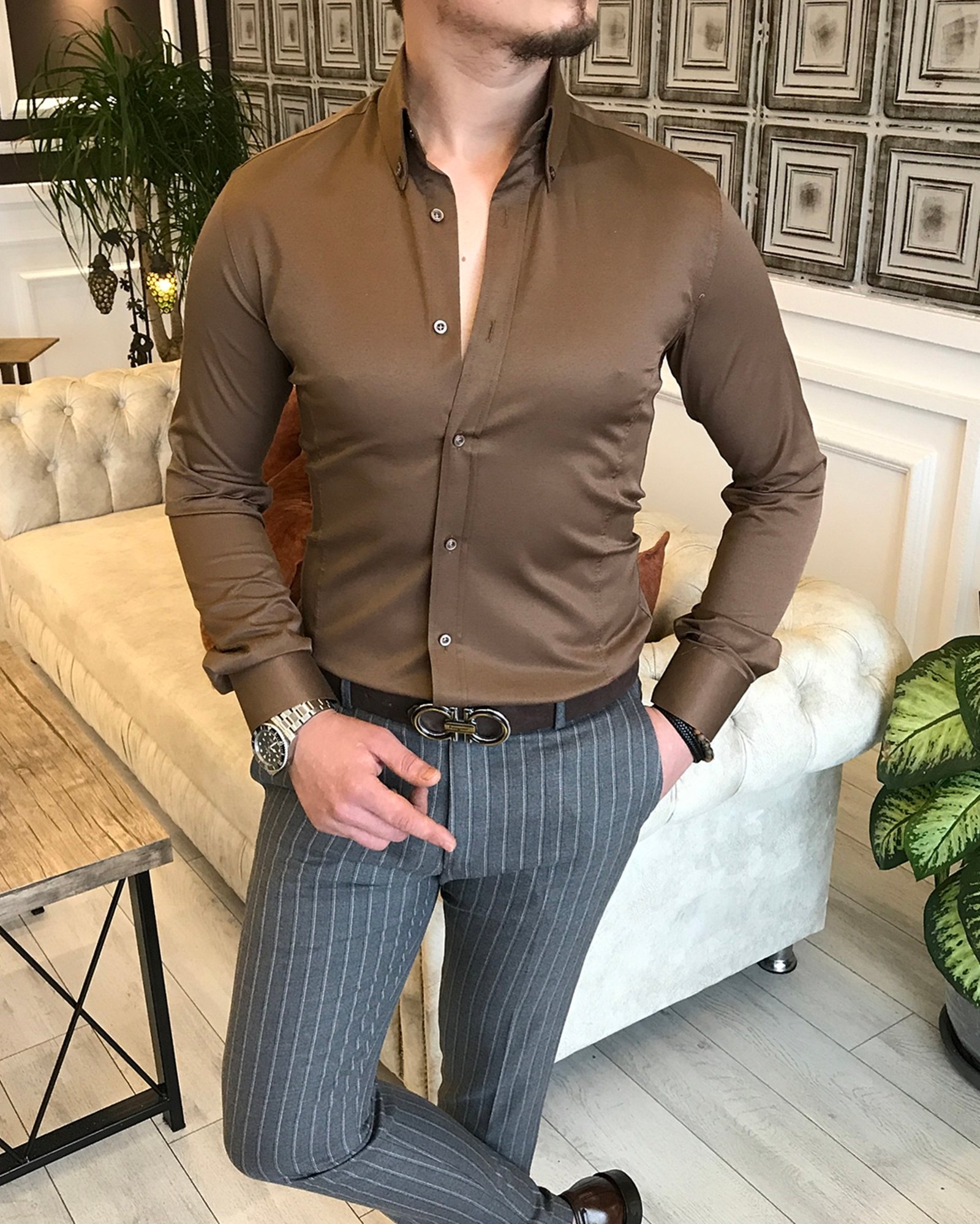 italyan stil slim fit dik yaka saten erkek gömlek Açık Kahve T5103