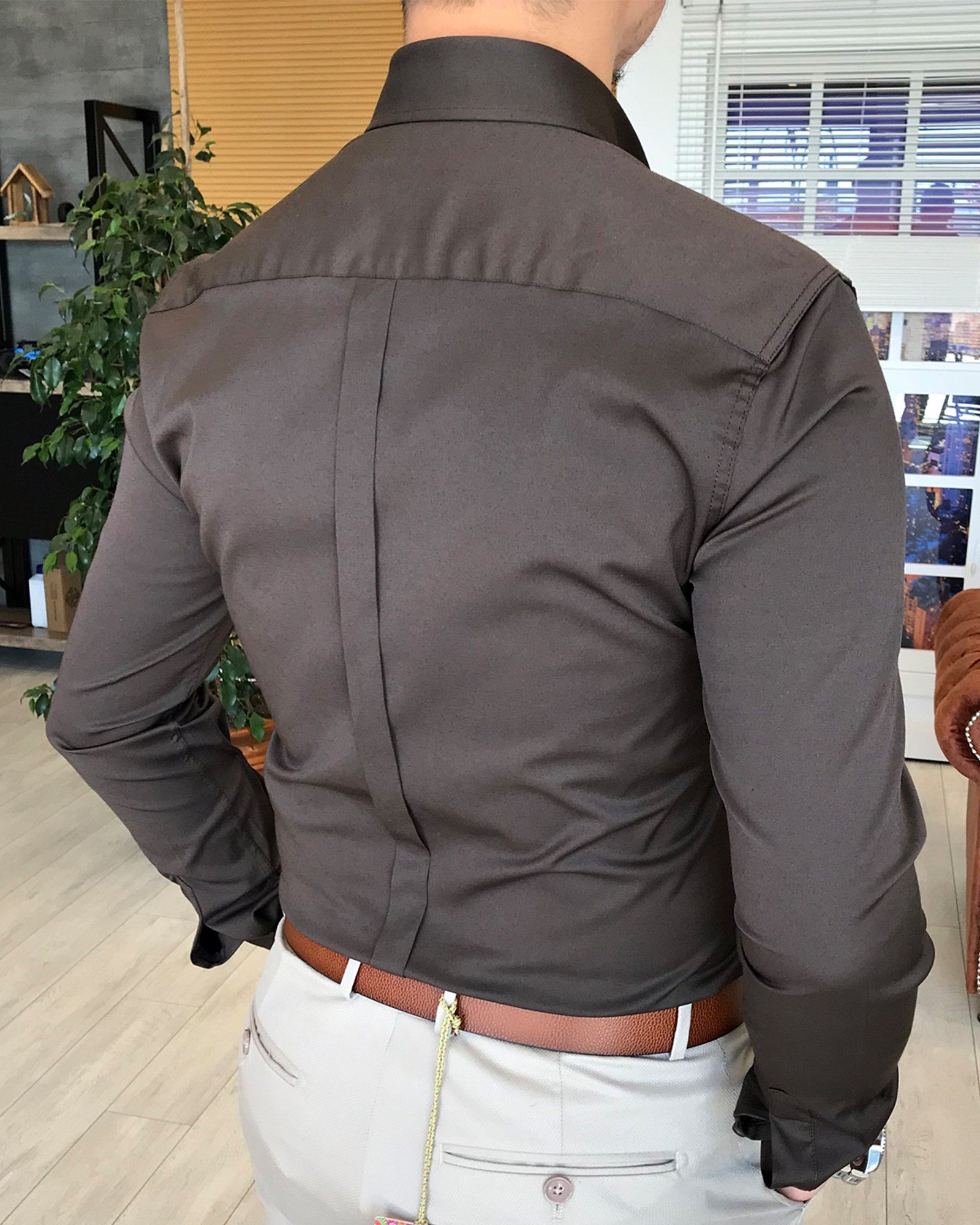 italyan stil slim fit dik yaka saten erkek gömlek Kahverengi T4753