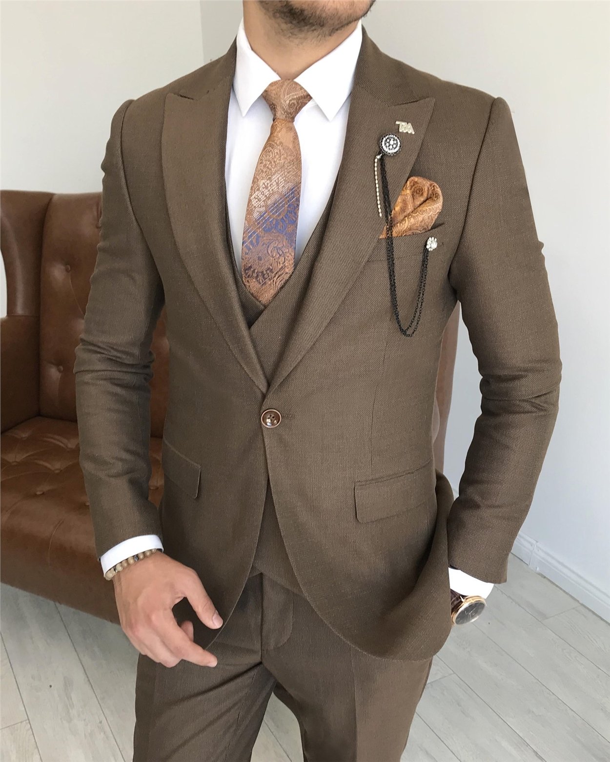 İtalyan stil slim fit erkek ceket yelek pantolon takım elbise Kahverengi T7613