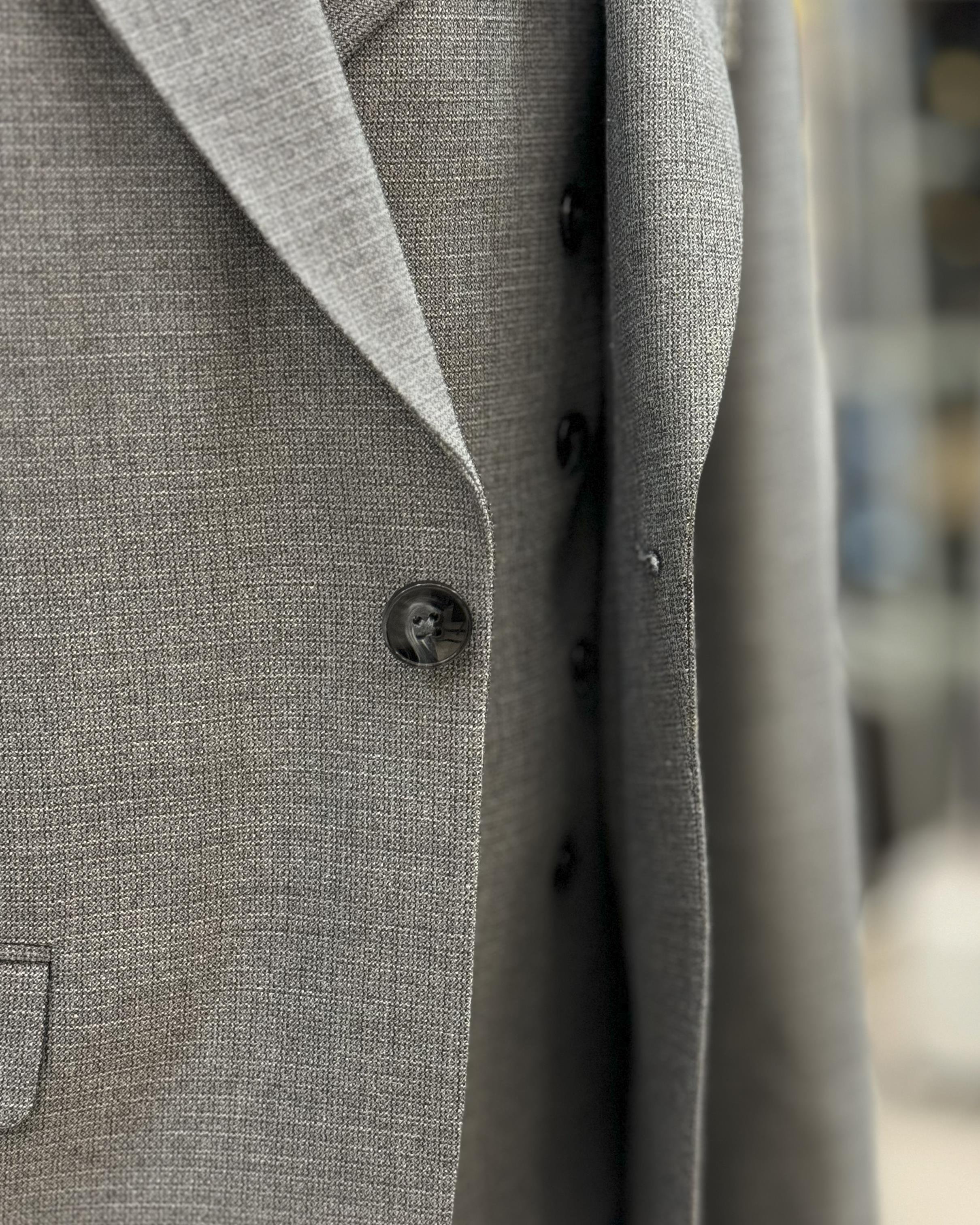Italian style slim fit men's jacket vest trouser suit Gray T10785
